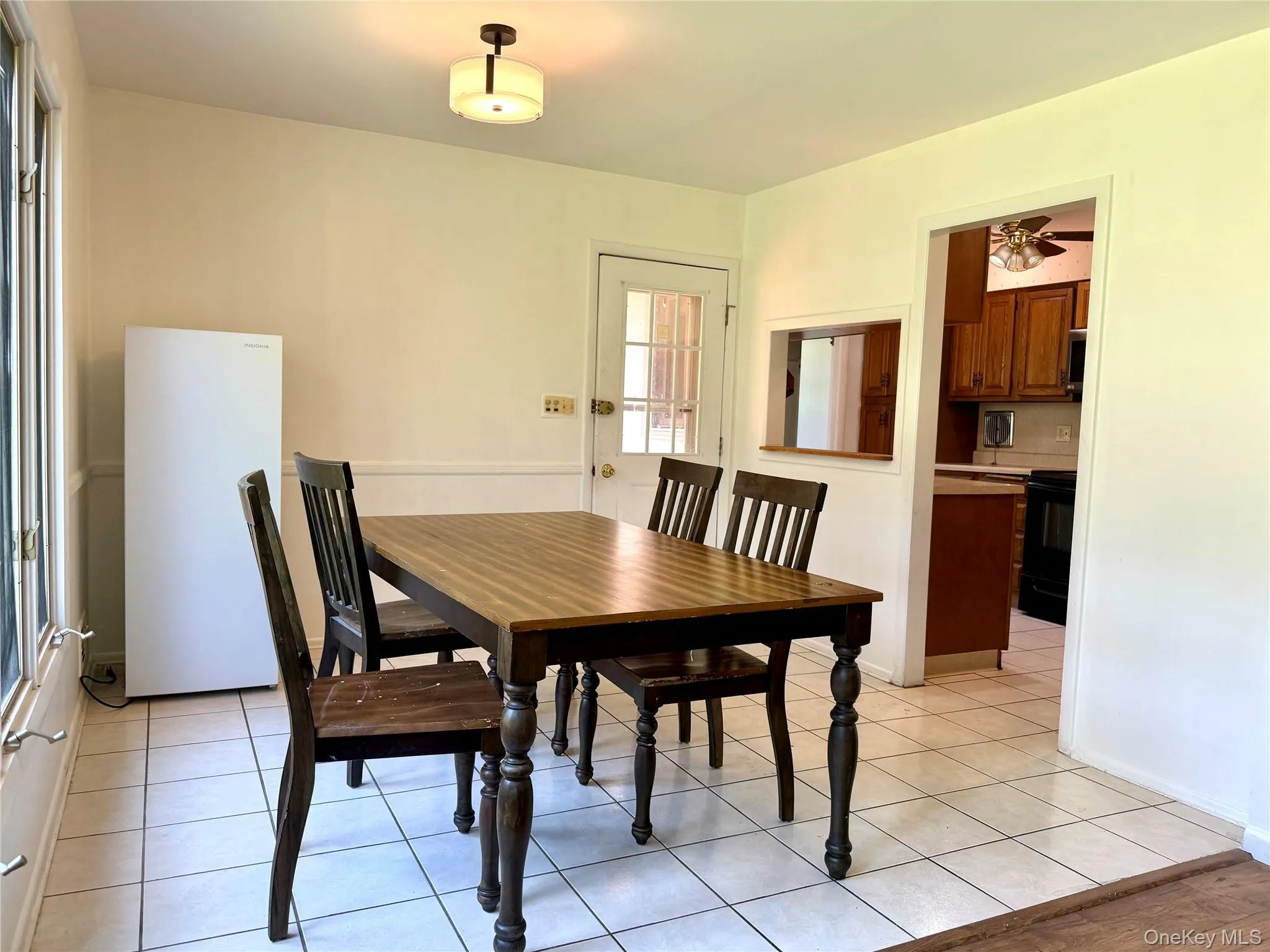 40 Crescent View, Thompson, NY, 3 Bedrooms Bedrooms, 13 Rooms Rooms,3 BathroomsBathrooms,Residential,For Rent,Crescent,0,1039031 40 Crescent View, Thompson, NY, 3 Bedrooms Bedrooms, 13 Rooms Rooms,3 BathroomsBathrooms,Residential,For Rent,Crescent,0,1039031