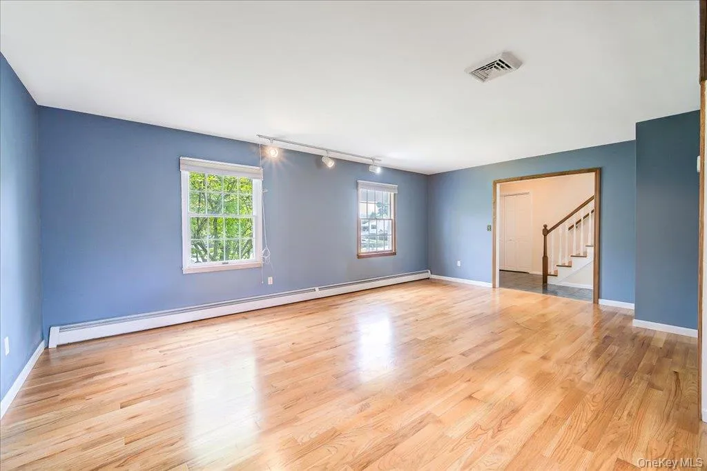 207 Butter Hill Drive, New Windsor, NY, 5 Bedrooms Bedrooms, 9 Rooms Rooms,2 BathroomsBathrooms,Residential,For Rent,Butter Hill,0,1039033 207 Butter Hill Drive, New Windsor, NY, 5 Bedrooms Bedrooms, 9 Rooms Rooms,2 BathroomsBathrooms,Residential,For Rent,Butter Hill,0,1039033
