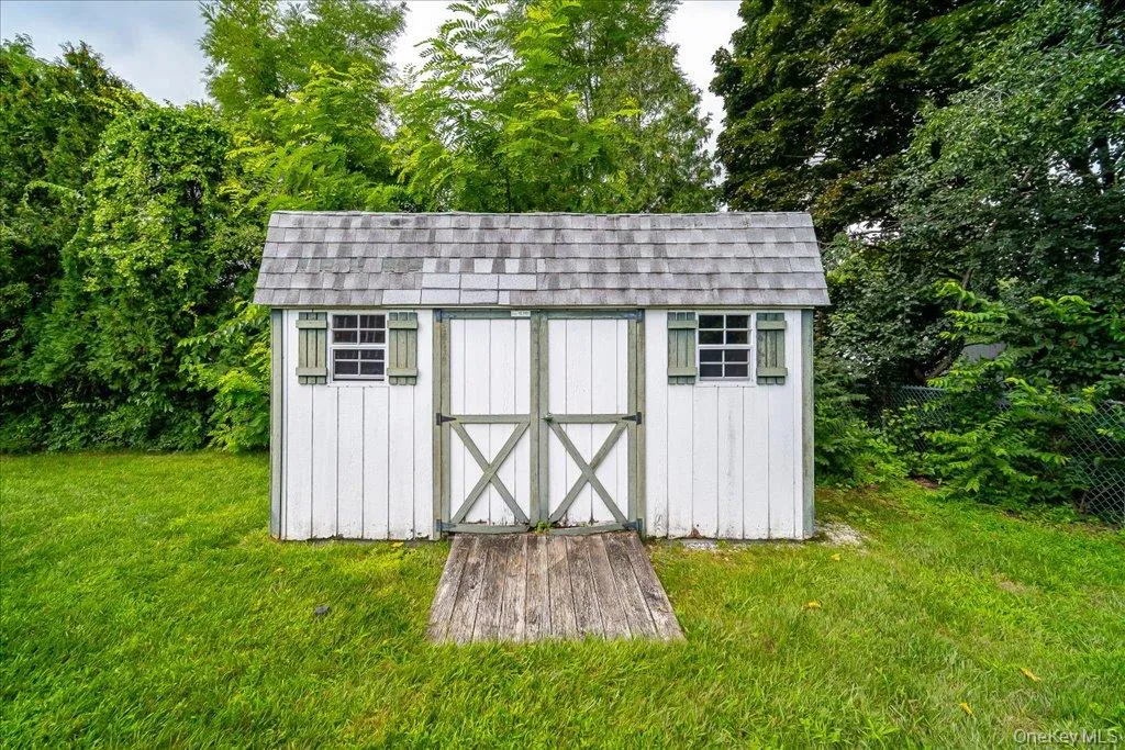 207 Butter Hill Drive, New Windsor, NY, 5 Bedrooms Bedrooms, 9 Rooms Rooms,2 BathroomsBathrooms,Residential,For Rent,Butter Hill,0,1039033 207 Butter Hill Drive, New Windsor, NY, 5 Bedrooms Bedrooms, 9 Rooms Rooms,2 BathroomsBathrooms,Residential,For Rent,Butter Hill,0,1039033