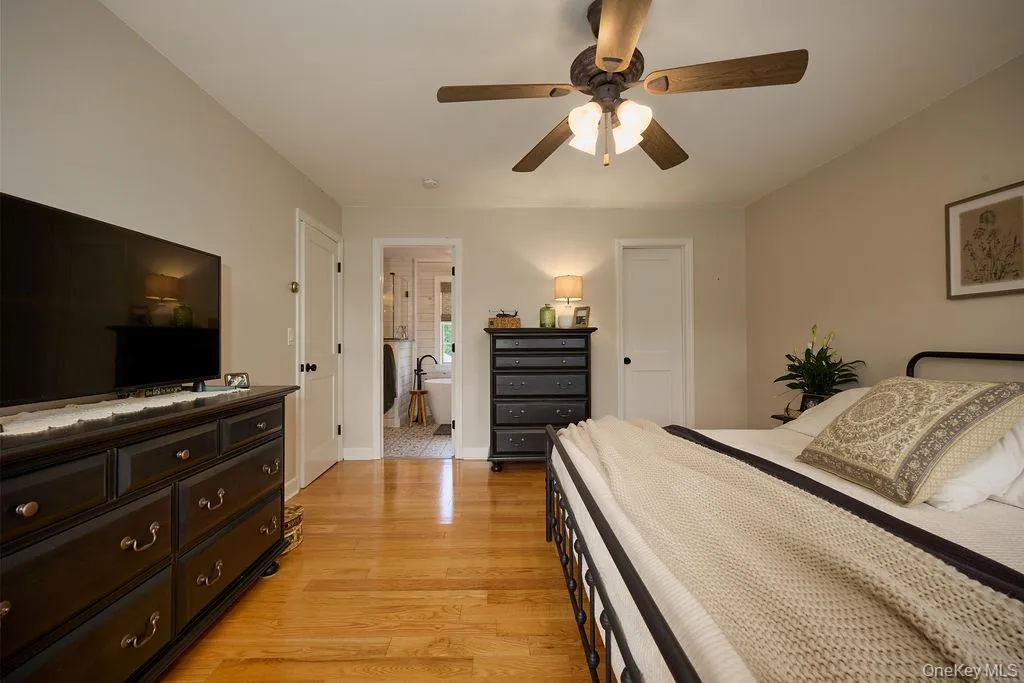 117 Moonlight Drive, East Fishkill, NY, 4 Bedrooms Bedrooms, 10 Rooms Rooms,2 BathroomsBathrooms,Residential,For Rent,Moonlight,0,1039039 117 Moonlight Drive, East Fishkill, NY, 4 Bedrooms Bedrooms, 10 Rooms Rooms,2 BathroomsBathrooms,Residential,For Rent,Moonlight,0,1039039