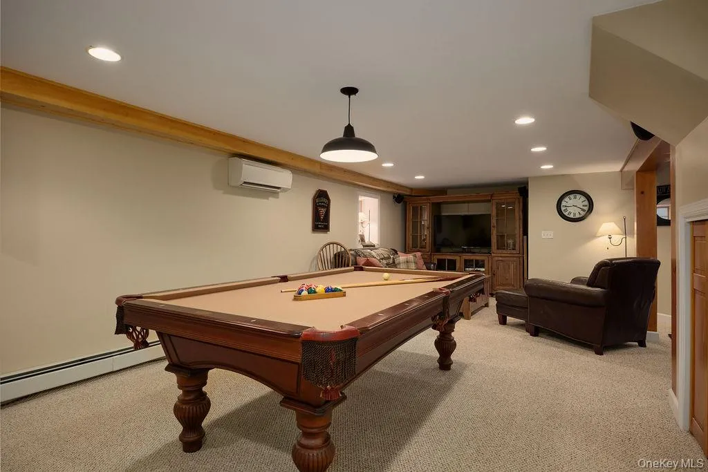 117 Moonlight Drive, East Fishkill, NY, 4 Bedrooms Bedrooms, 10 Rooms Rooms,2 BathroomsBathrooms,Residential,For Rent,Moonlight,0,1039039 117 Moonlight Drive, East Fishkill, NY, 4 Bedrooms Bedrooms, 10 Rooms Rooms,2 BathroomsBathrooms,Residential,For Rent,Moonlight,0,1039039