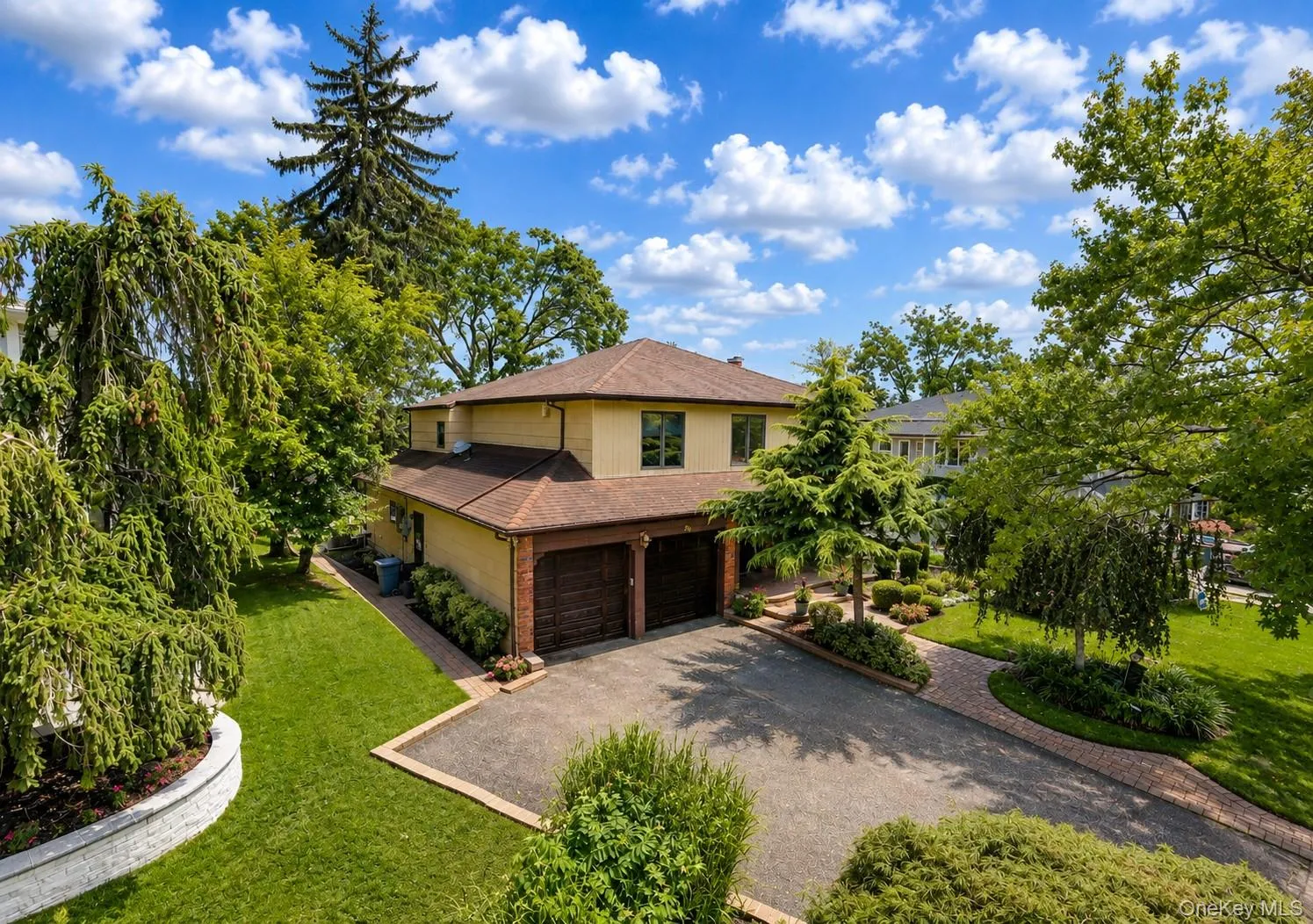 26 Knolls Drive, North Hempstead, NY, 4 Bedrooms Bedrooms, 8 Rooms Rooms,3 BathroomsBathrooms,Residential,For Rent,Knolls,0,1039044 26 Knolls Drive, North Hempstead, NY, 4 Bedrooms Bedrooms, 8 Rooms Rooms,3 BathroomsBathrooms,Residential,For Rent,Knolls,0,1039044
