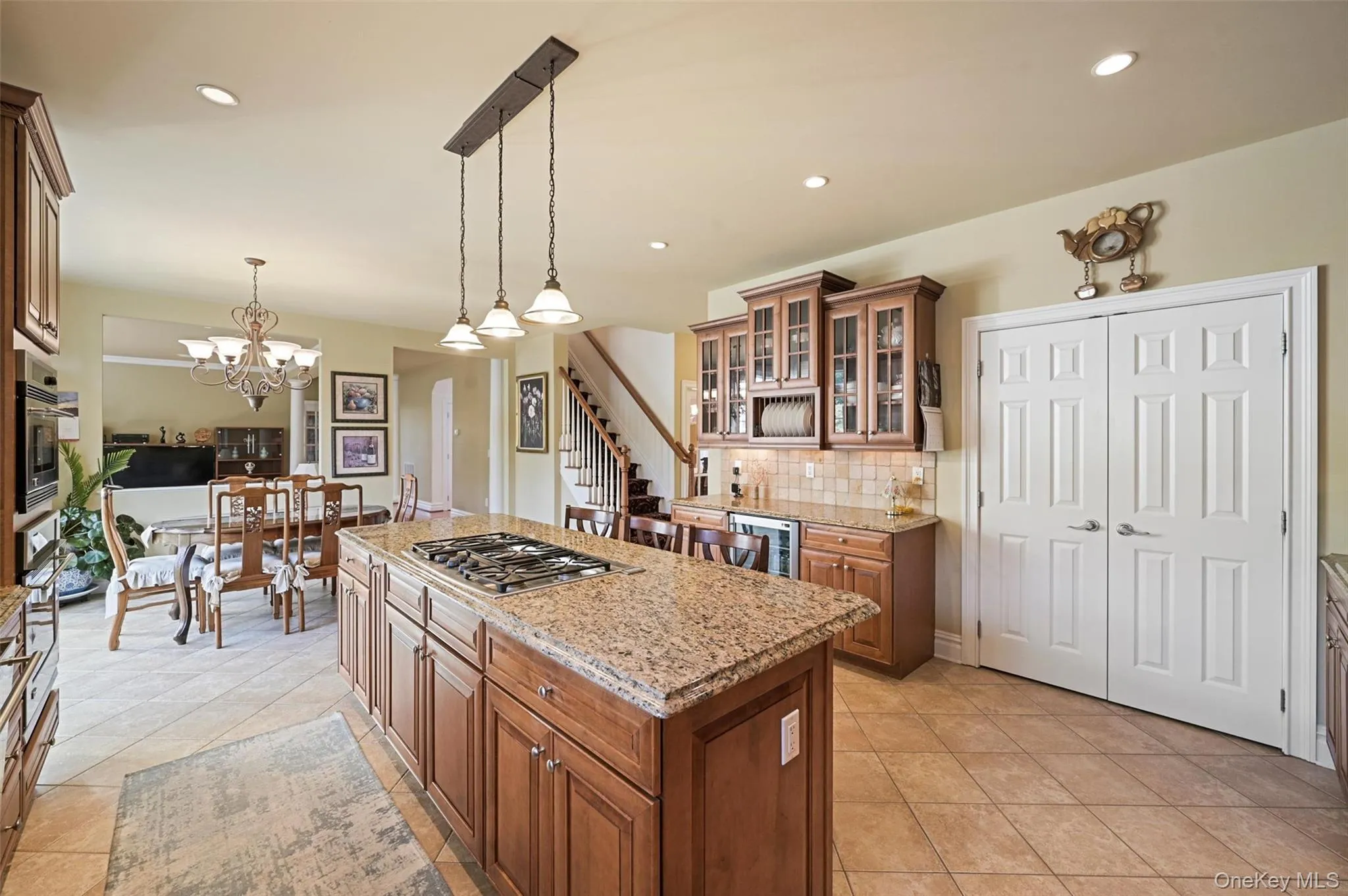 Large kitchen with SS appliances. Large kitchen with SS appliances.