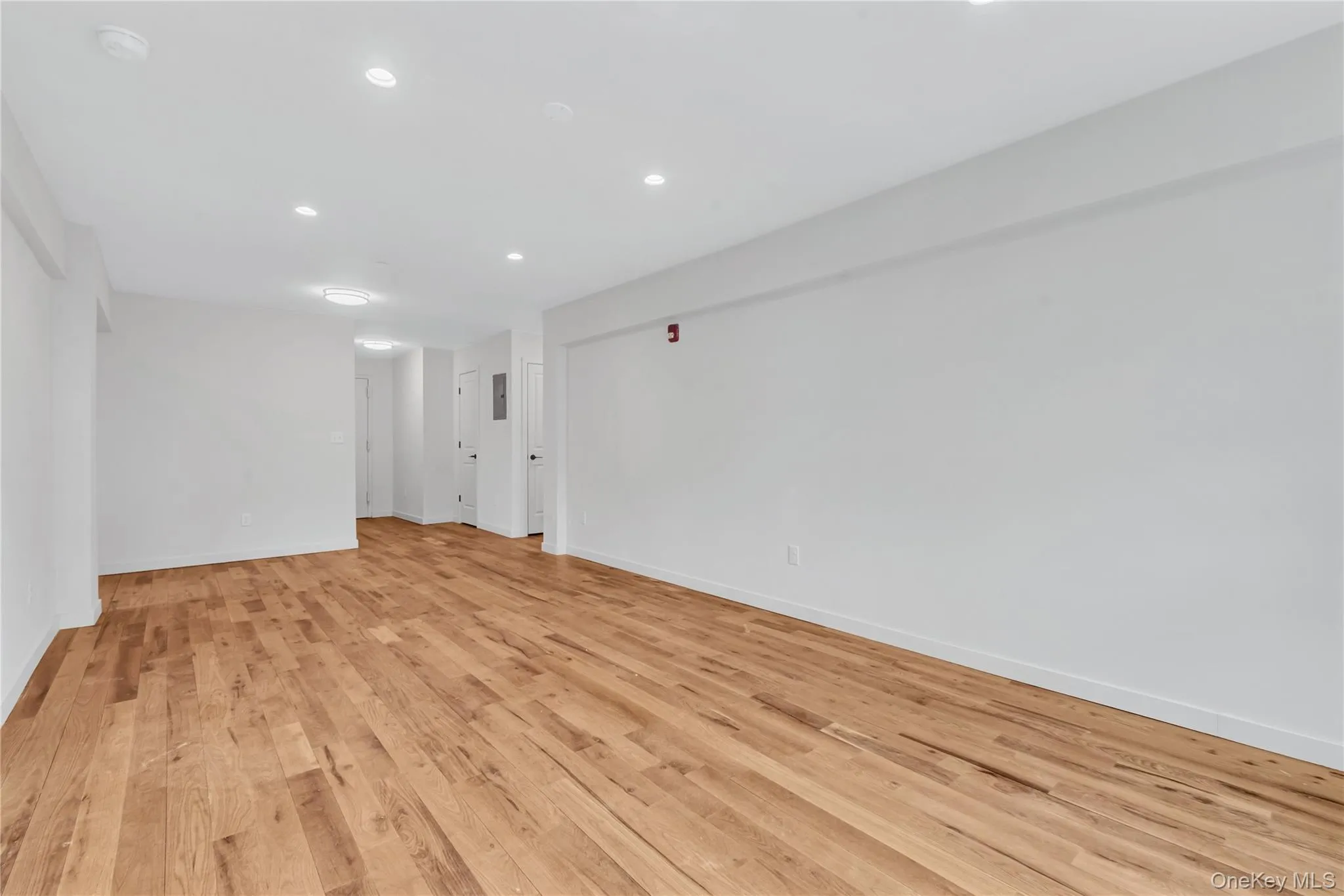 671 Bronx River Road, Yonkers, NY, 2 Bedrooms Bedrooms, 5 Rooms Rooms,1 BathroomBathrooms,Residential,For Rent,Bronx River,0,1039047 671 Bronx River Road, Yonkers, NY, 2 Bedrooms Bedrooms, 5 Rooms Rooms,1 BathroomBathrooms,Residential,For Rent,Bronx River,0,1039047