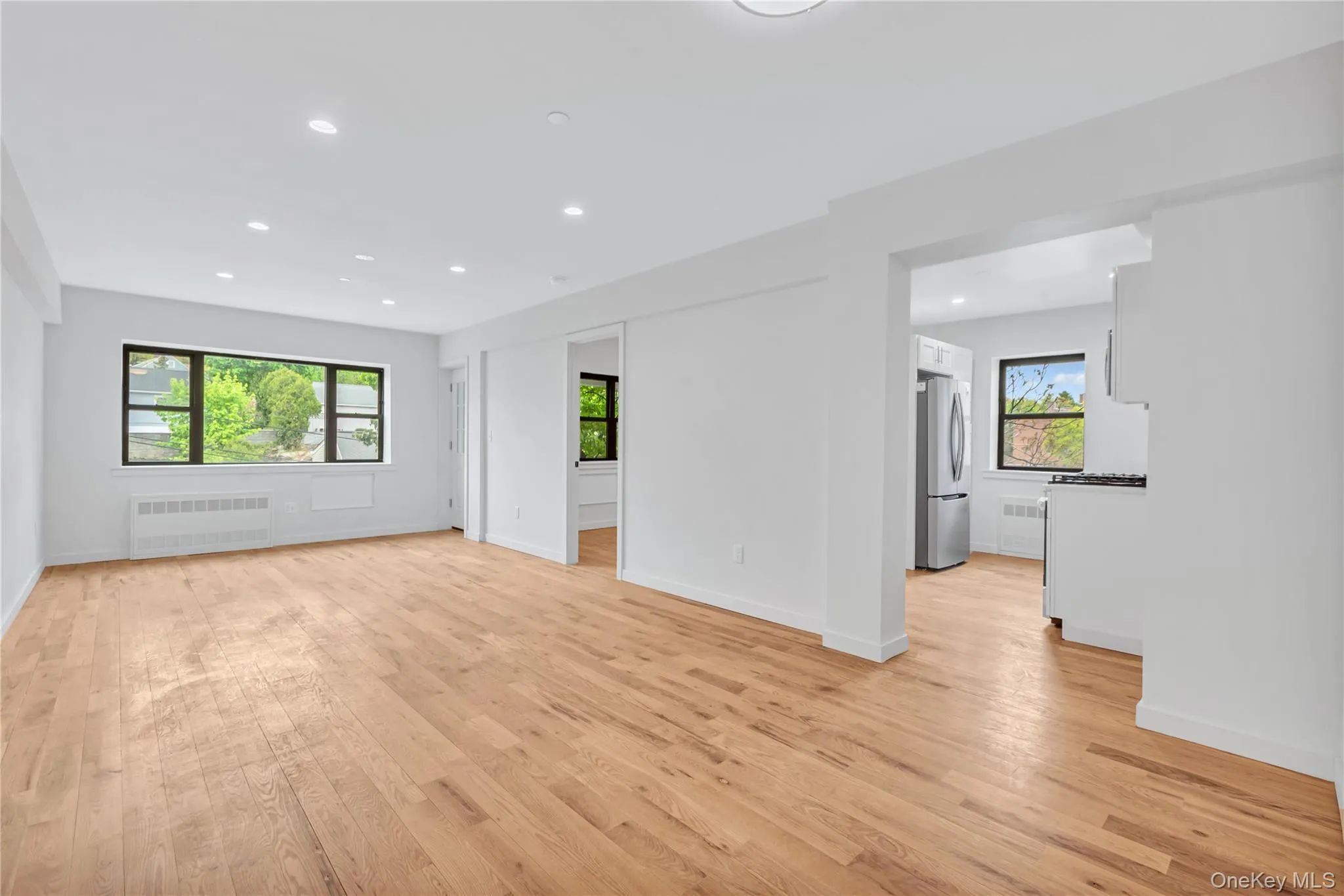 671 Bronx River Road, Yonkers, NY, 2 Bedrooms Bedrooms, 5 Rooms Rooms,1 BathroomBathrooms,Residential,For Rent,Bronx River,0,1039047 671 Bronx River Road, Yonkers, NY, 2 Bedrooms Bedrooms, 5 Rooms Rooms,1 BathroomBathrooms,Residential,For Rent,Bronx River,0,1039047