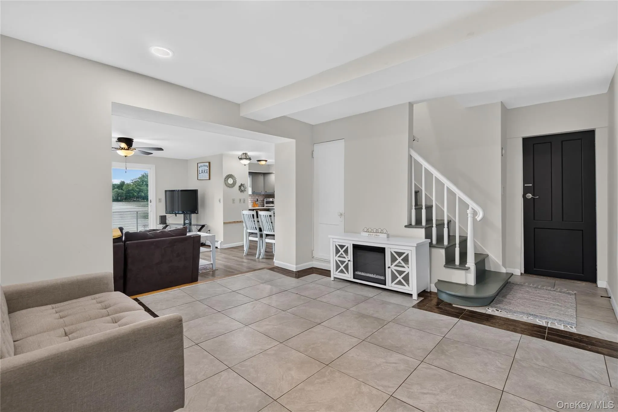 297 Lake Drive, Putnam Valley, NY, 4 Bedrooms Bedrooms, 7 Rooms Rooms,3 BathroomsBathrooms,Residential,For Rent,Lake,0,1039049 297 Lake Drive, Putnam Valley, NY, 4 Bedrooms Bedrooms, 7 Rooms Rooms,3 BathroomsBathrooms,Residential,For Rent,Lake,0,1039049