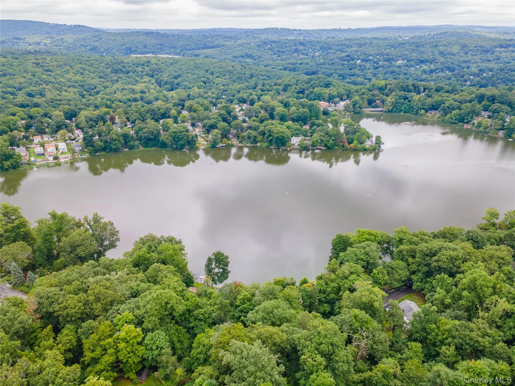 297 Lake Drive, Putnam Valley, NY, 4 Bedrooms Bedrooms, 7 Rooms Rooms,3 BathroomsBathrooms,Residential,For Rent,Lake,0,1039049 297 Lake Drive, Putnam Valley, NY, 4 Bedrooms Bedrooms, 7 Rooms Rooms,3 BathroomsBathrooms,Residential,For Rent,Lake,0,1039049