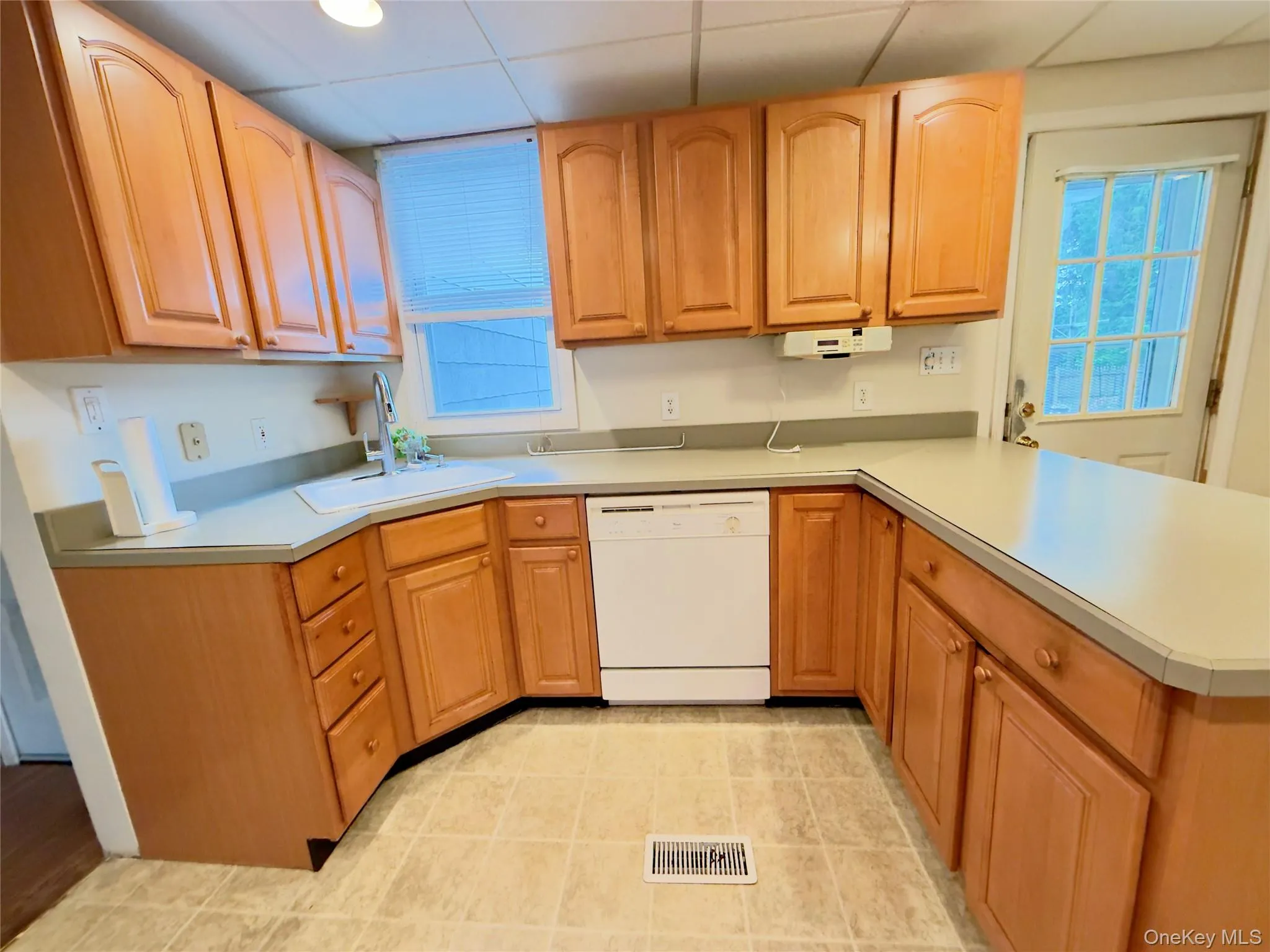 25 Church Street, Mount Hope, NY, 4 Bedrooms Bedrooms, 8 Rooms Rooms,1 BathroomBathrooms,Residential,For Rent,Church,0,1039051 25 Church Street, Mount Hope, NY, 4 Bedrooms Bedrooms, 8 Rooms Rooms,1 BathroomBathrooms,Residential,For Rent,Church,0,1039051