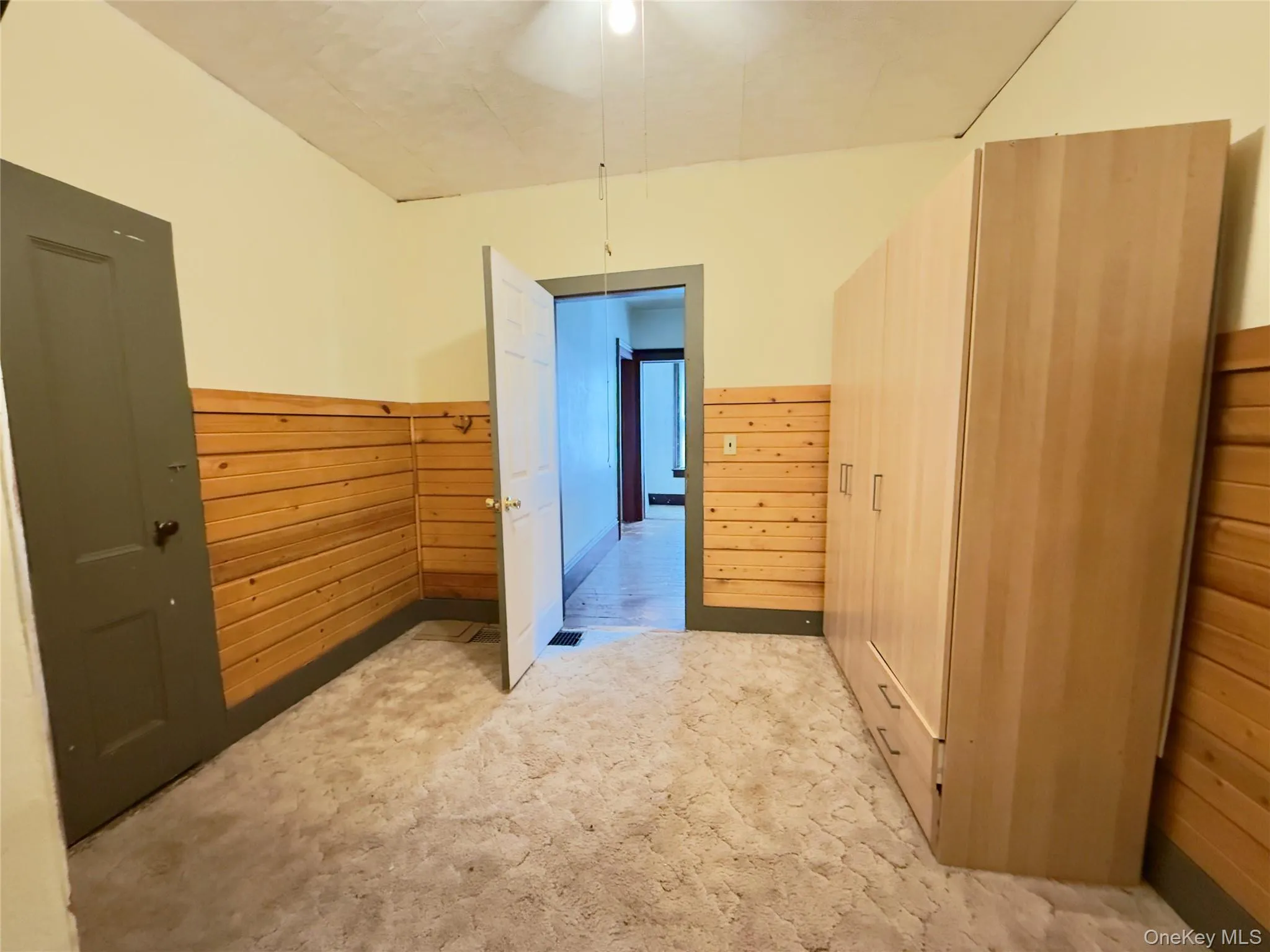 25 Church Street, Mount Hope, NY, 4 Bedrooms Bedrooms, 8 Rooms Rooms,1 BathroomBathrooms,Residential,For Rent,Church,0,1039051 25 Church Street, Mount Hope, NY, 4 Bedrooms Bedrooms, 8 Rooms Rooms,1 BathroomBathrooms,Residential,For Rent,Church,0,1039051