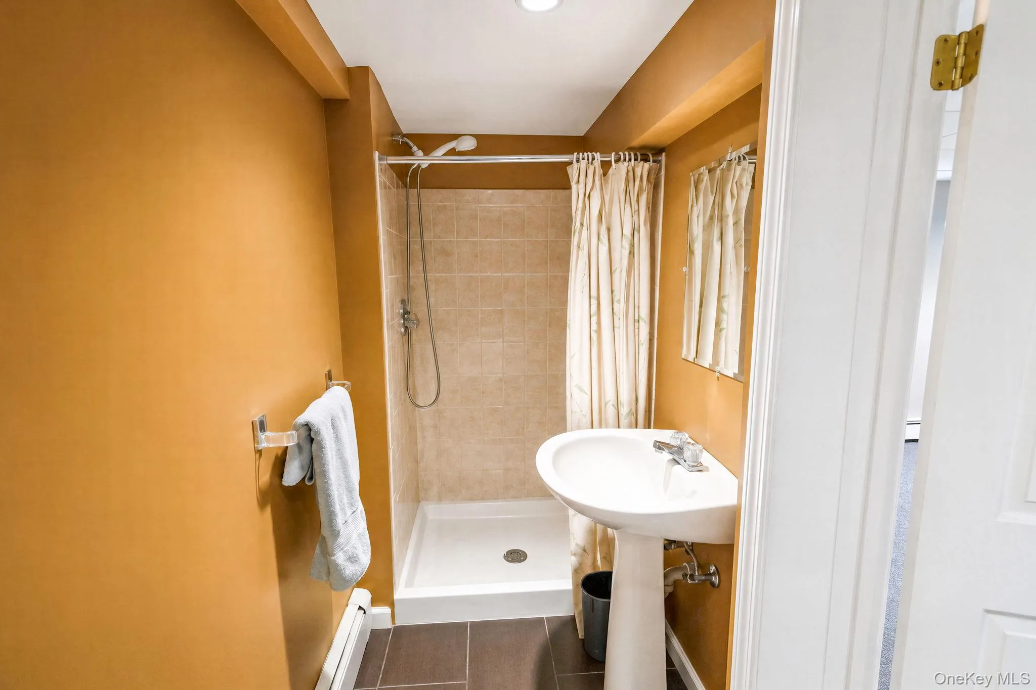 45 Hillcrest Avenue, Brookhaven, NY, 4 Bedrooms Bedrooms, 8 Rooms Rooms,4 BathroomsBathrooms,Residential,For Rent,Hillcrest,0,1039052 45 Hillcrest Avenue, Brookhaven, NY, 4 Bedrooms Bedrooms, 8 Rooms Rooms,4 BathroomsBathrooms,Residential,For Rent,Hillcrest,0,1039052