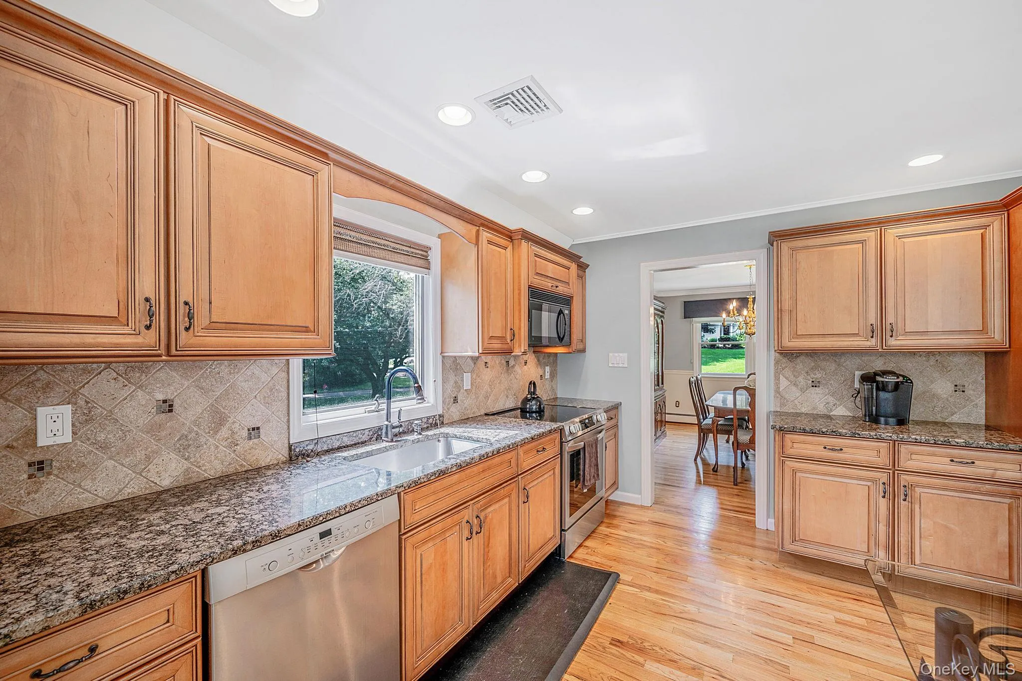 45 Hillcrest Avenue, Brookhaven, NY, 4 Bedrooms Bedrooms, 8 Rooms Rooms,4 BathroomsBathrooms,Residential,For Rent,Hillcrest,0,1039052 45 Hillcrest Avenue, Brookhaven, NY, 4 Bedrooms Bedrooms, 8 Rooms Rooms,4 BathroomsBathrooms,Residential,For Rent,Hillcrest,0,1039052