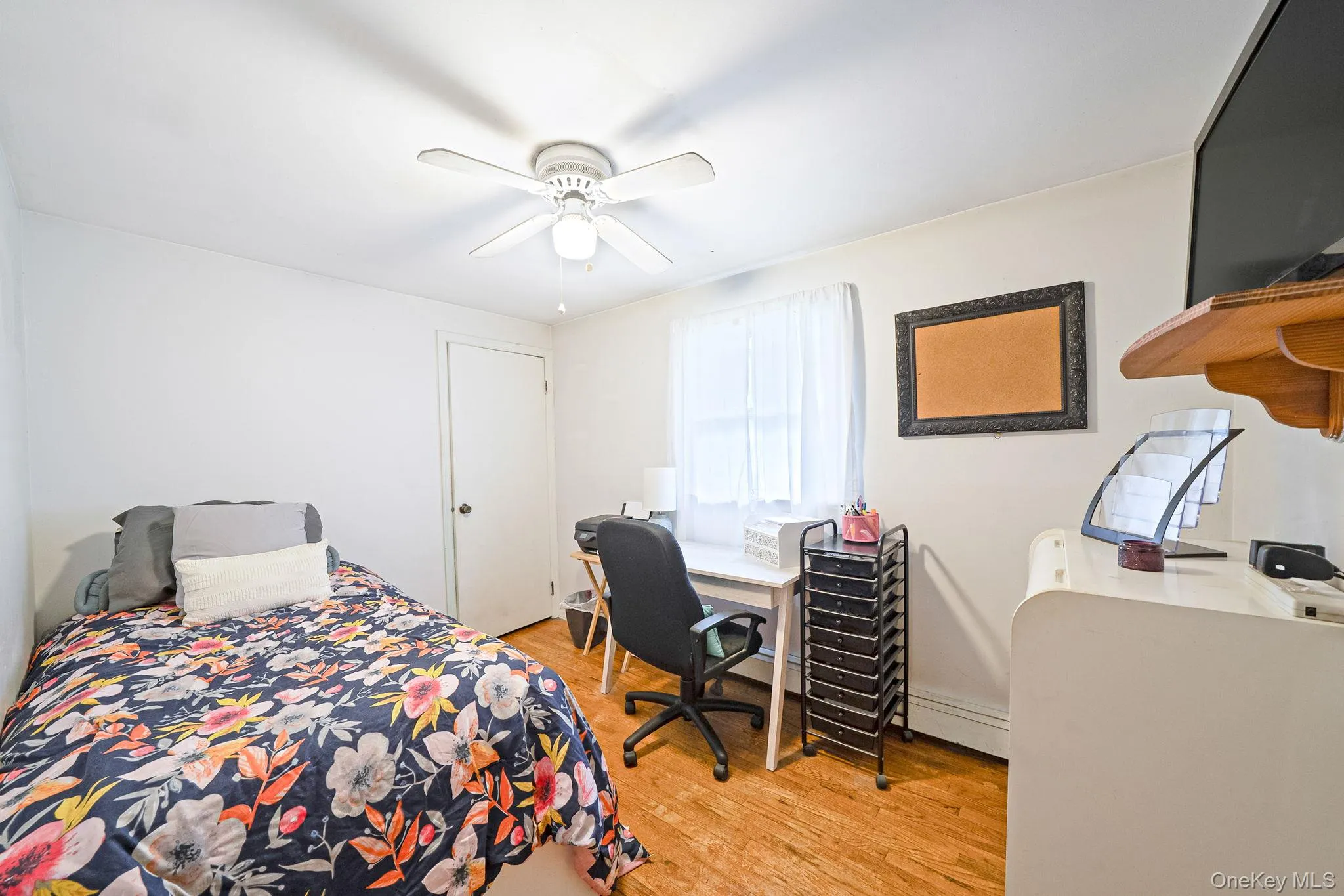9 Foxcroft Lane, Brookhaven, NY, 3 Bedrooms Bedrooms, 6 Rooms Rooms,1 BathroomBathrooms,Residential,For Rent,Foxcroft,0,1039055 9 Foxcroft Lane, Brookhaven, NY, 3 Bedrooms Bedrooms, 6 Rooms Rooms,1 BathroomBathrooms,Residential,For Rent,Foxcroft,0,1039055