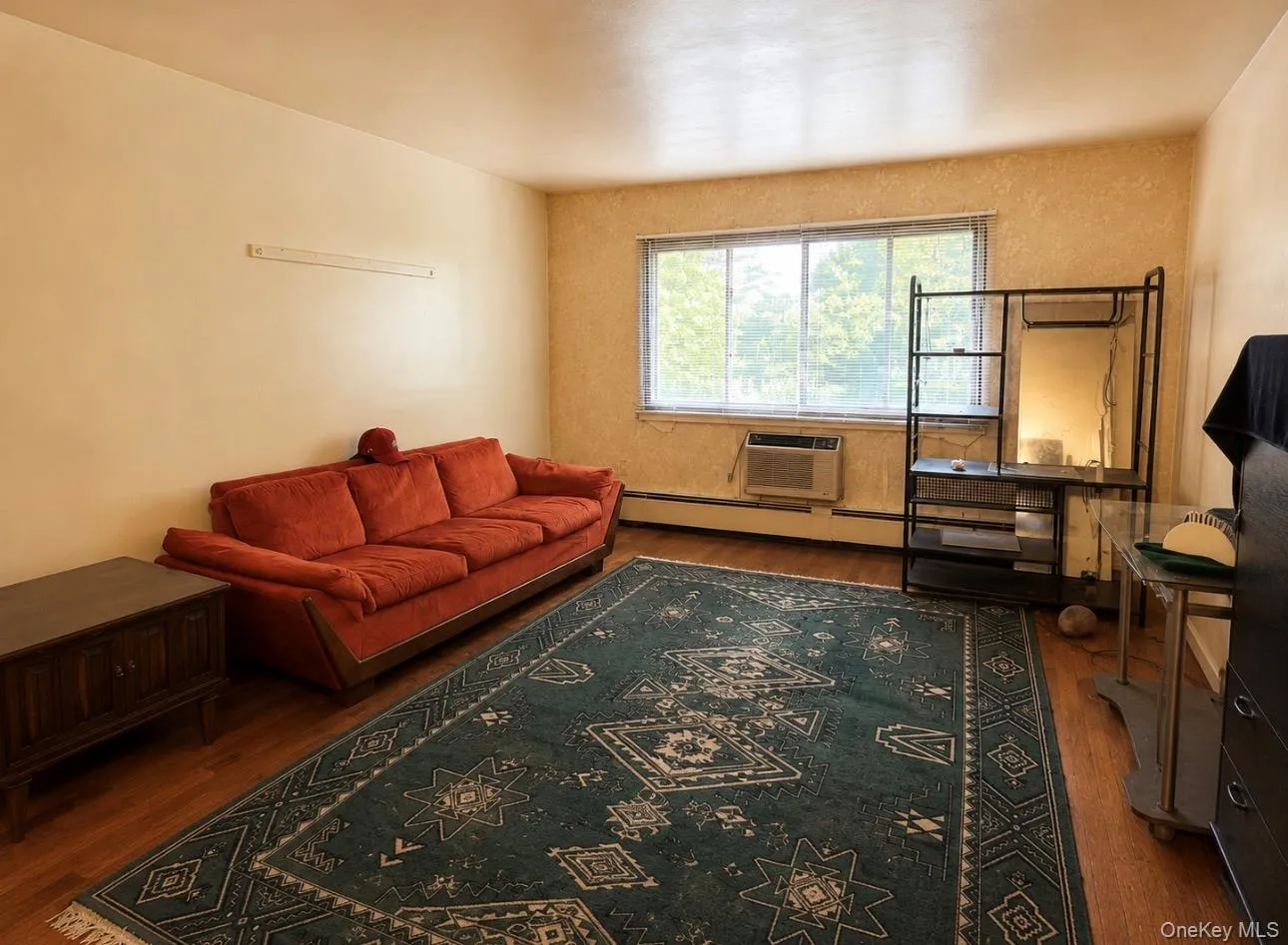 260 Main Street, Ramapo, NY, 1 Bedroom Bedrooms, 4 Rooms Rooms,1 BathroomBathrooms,Residential,For Rent,Main Street,0,1039063 260 Main Street, Ramapo, NY, 1 Bedroom Bedrooms, 4 Rooms Rooms,1 BathroomBathrooms,Residential,For Rent,Main Street,0,1039063