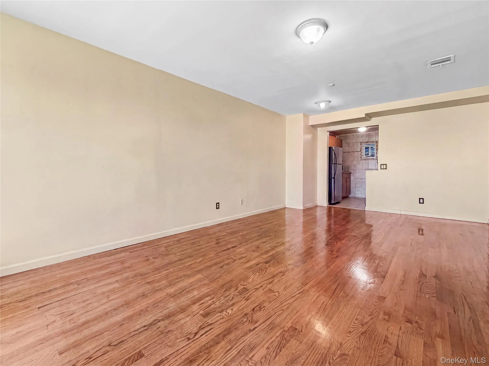 339 Avenue P, New York, NY, 2 Bedrooms Bedrooms, 3 Rooms Rooms,2 BathroomsBathrooms,Residential,For Rent,Avenue P,0,1039067 339 Avenue P, New York, NY, 2 Bedrooms Bedrooms, 3 Rooms Rooms,2 BathroomsBathrooms,Residential,For Rent,Avenue P,0,1039067
