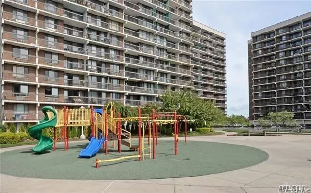 150-38 Union Turnpike, New York, NY, 1 Bedroom Bedrooms, 5 Rooms Rooms,1 BathroomBathrooms,Residential,For Rent,Union,0,1039069 150-38 Union Turnpike, New York, NY, 1 Bedroom Bedrooms, 5 Rooms Rooms,1 BathroomBathrooms,Residential,For Rent,Union,0,1039069