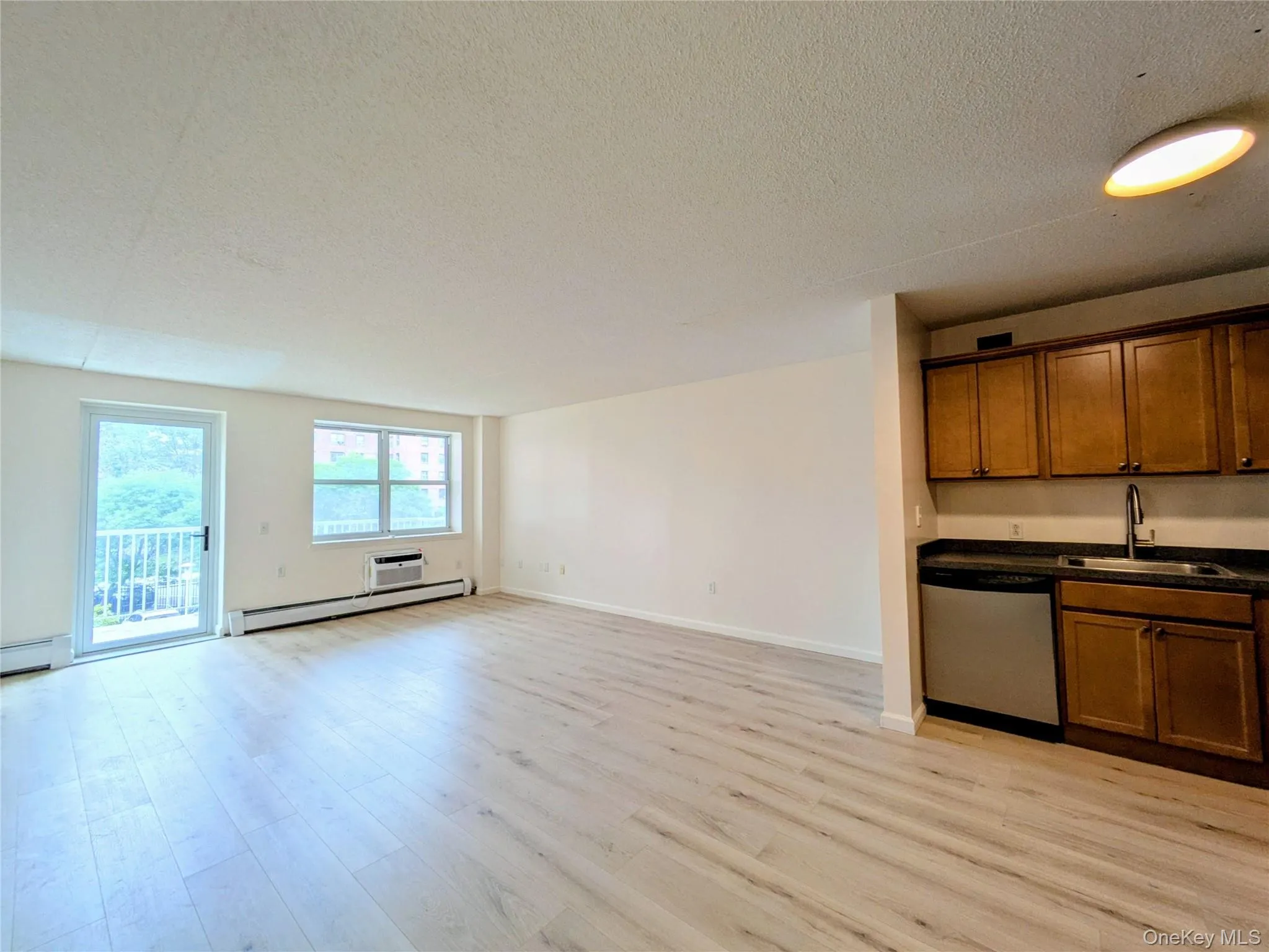 221 Beach 80, New York, NY, 2 Bedrooms Bedrooms, 5 Rooms Rooms,1 BathroomBathrooms,Residential Lease,For Rent,Beach 80,0,1039072 221 Beach 80, New York, NY, 2 Bedrooms Bedrooms, 5 Rooms Rooms,1 BathroomBathrooms,Residential Lease,For Rent,Beach 80,0,1039072