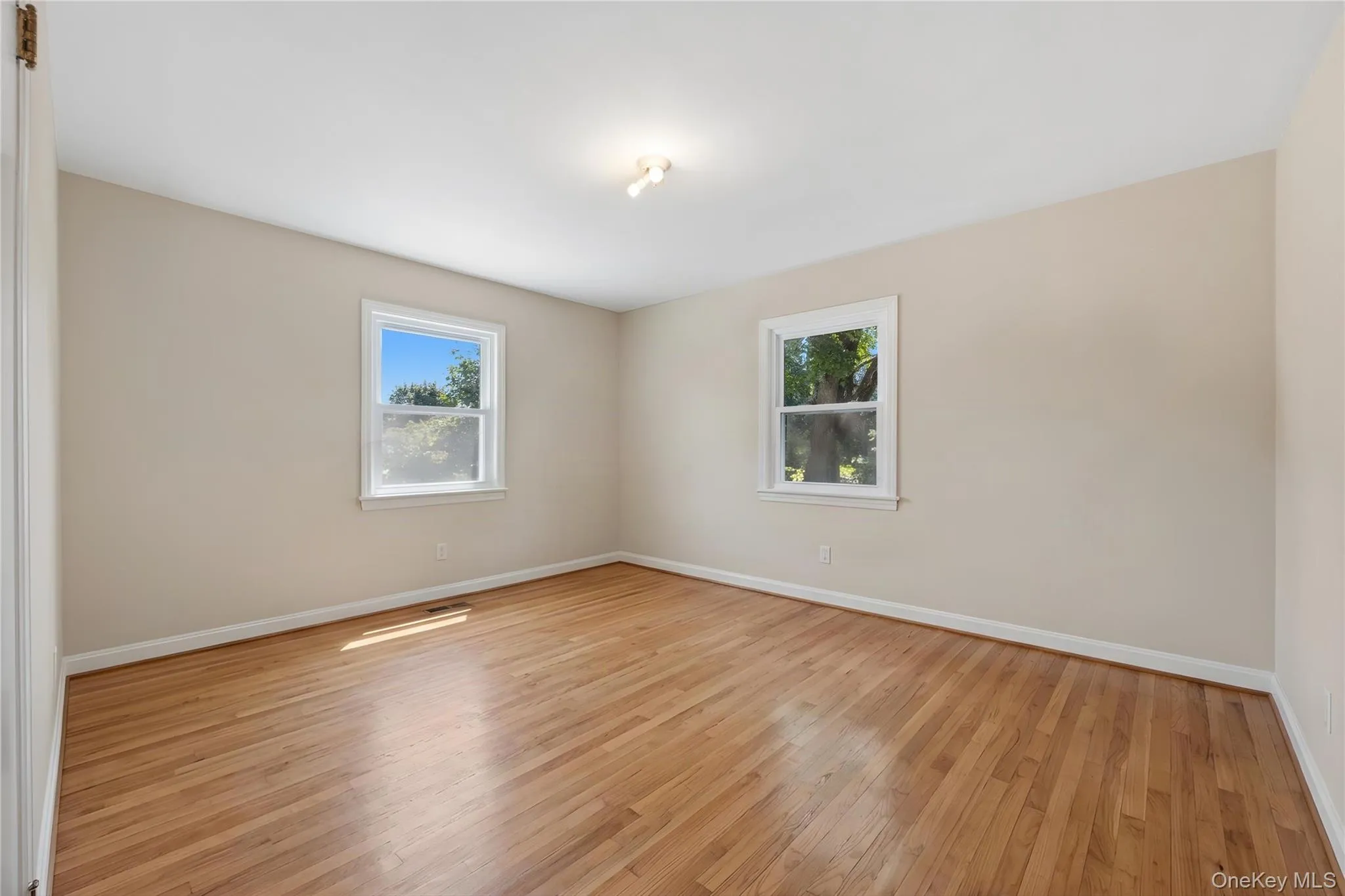 278 Lafayette Avenue, Cortlandt, NY, 2 Bedrooms Bedrooms, 6 Rooms Rooms,1 BathroomBathrooms,Residential,For Rent,Lafayette,0,1039073 278 Lafayette Avenue, Cortlandt, NY, 2 Bedrooms Bedrooms, 6 Rooms Rooms,1 BathroomBathrooms,Residential,For Rent,Lafayette,0,1039073