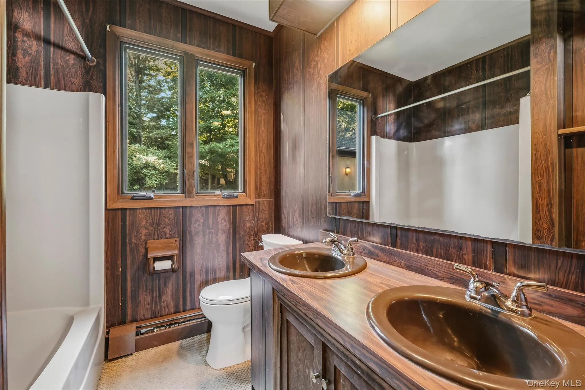 There is a full bathroom off the den area. There is a full bathroom off the den area.