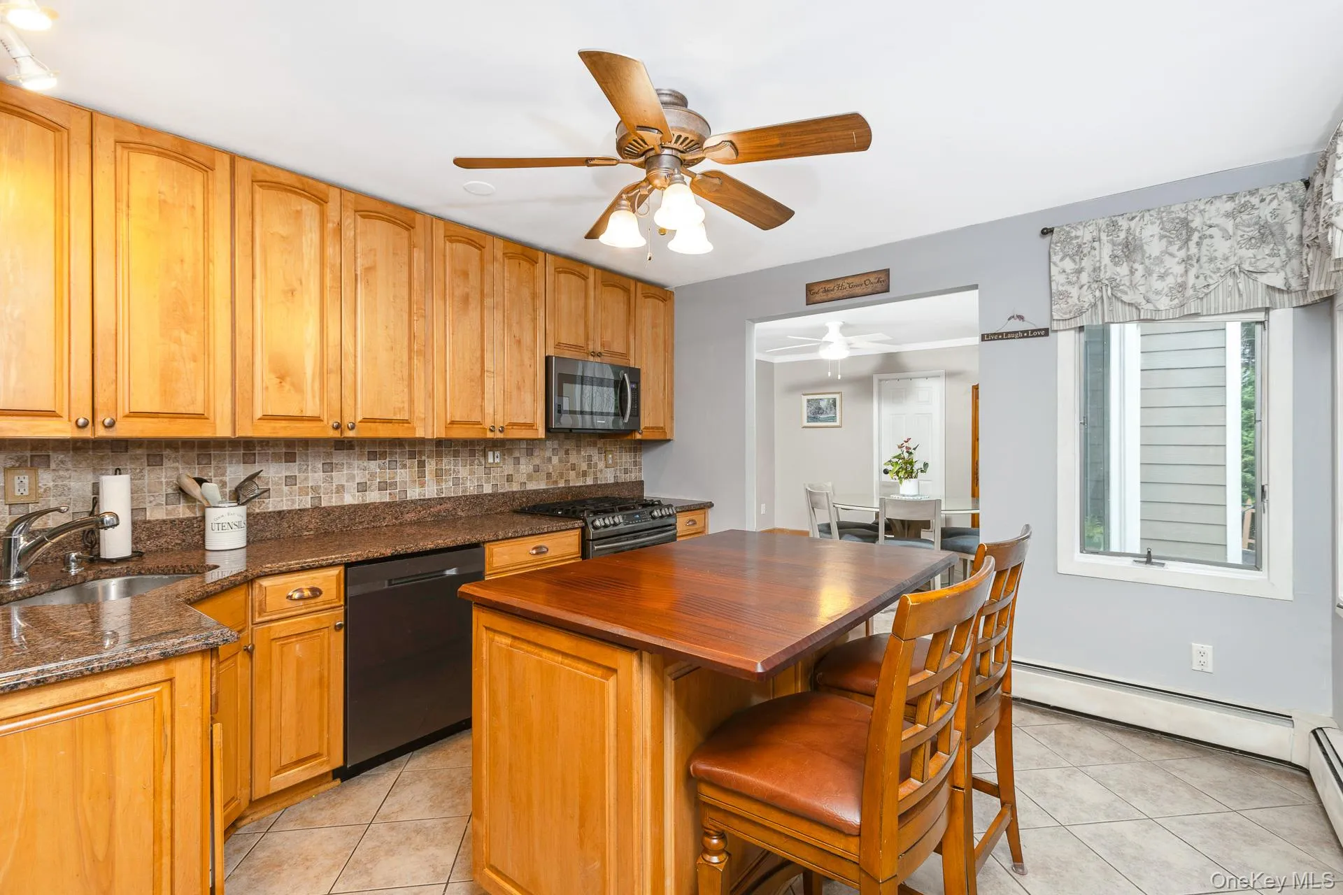 30 Long Pond Road, Riverhead, NY, 4 Bedrooms Bedrooms, 9 Rooms Rooms,3 BathroomsBathrooms,Residential,For Rent,Long Pond,0,1039087 30 Long Pond Road, Riverhead, NY, 4 Bedrooms Bedrooms, 9 Rooms Rooms,3 BathroomsBathrooms,Residential,For Rent,Long Pond,0,1039087