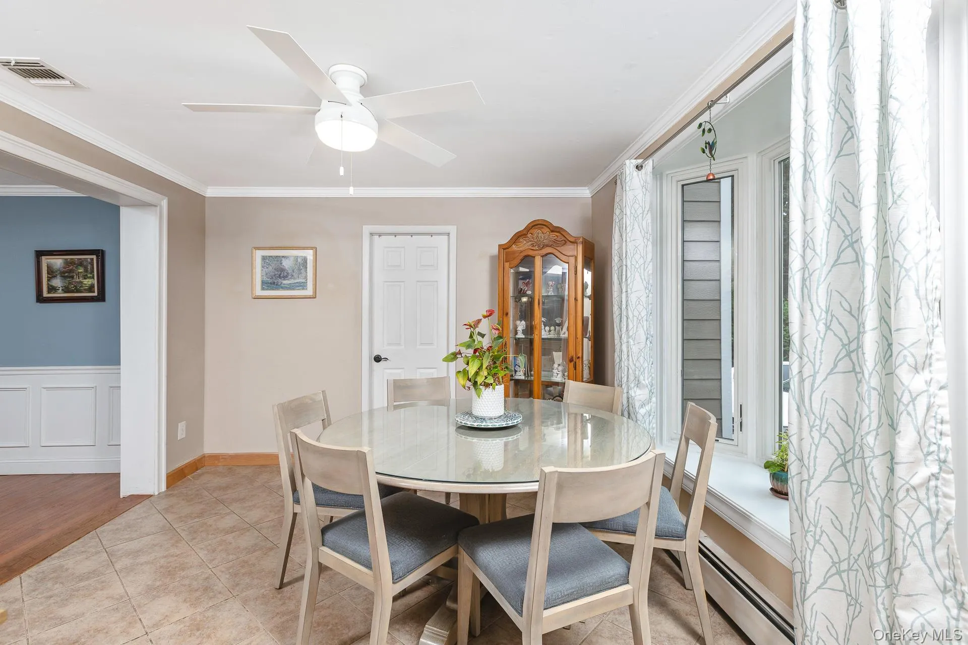 30 Long Pond Road, Riverhead, NY, 4 Bedrooms Bedrooms, 9 Rooms Rooms,3 BathroomsBathrooms,Residential,For Rent,Long Pond,0,1039087 30 Long Pond Road, Riverhead, NY, 4 Bedrooms Bedrooms, 9 Rooms Rooms,3 BathroomsBathrooms,Residential,For Rent,Long Pond,0,1039087
