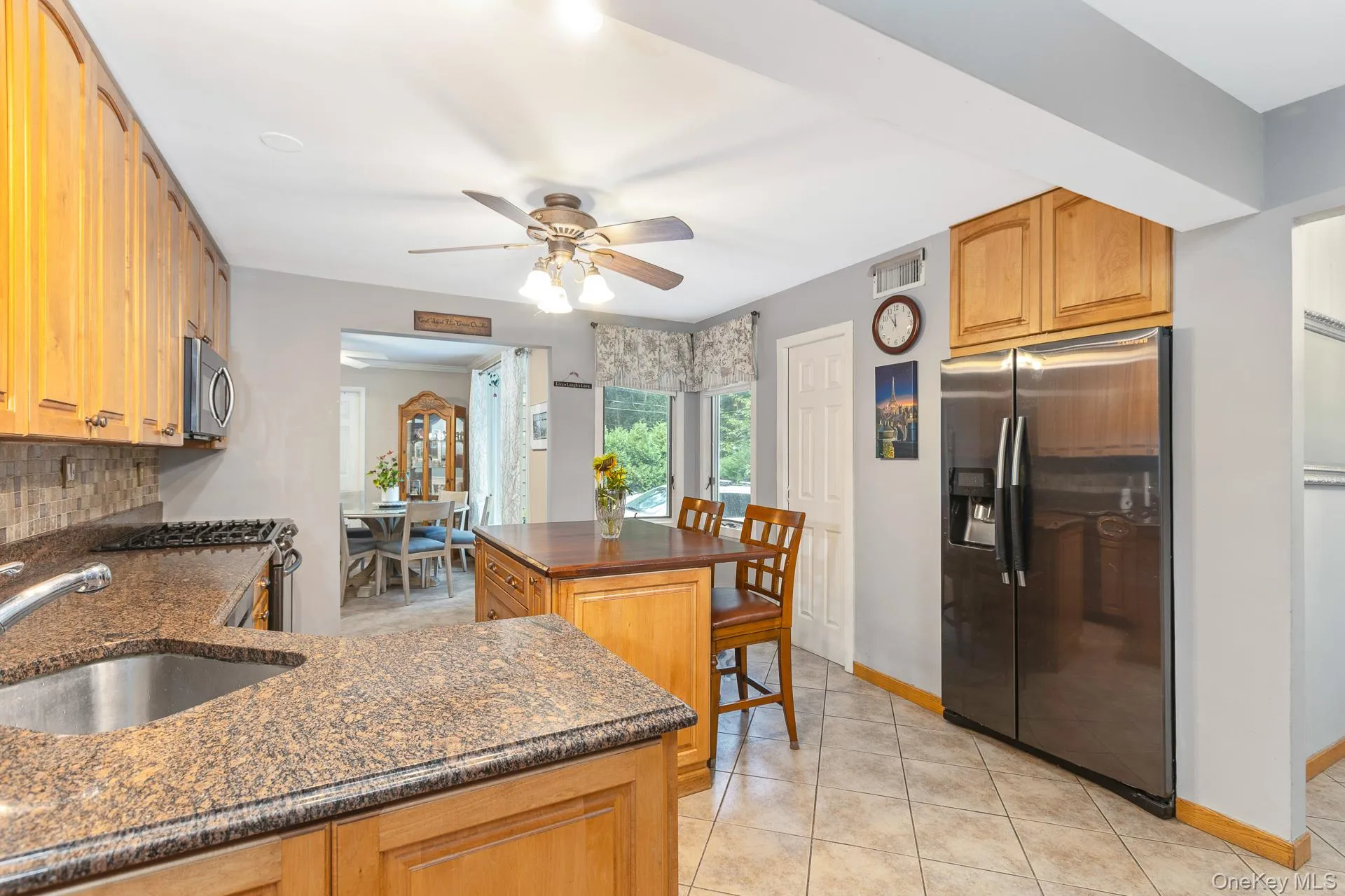 30 Long Pond Road, Riverhead, NY, 4 Bedrooms Bedrooms, 9 Rooms Rooms,3 BathroomsBathrooms,Residential,For Rent,Long Pond,0,1039087 30 Long Pond Road, Riverhead, NY, 4 Bedrooms Bedrooms, 9 Rooms Rooms,3 BathroomsBathrooms,Residential,For Rent,Long Pond,0,1039087