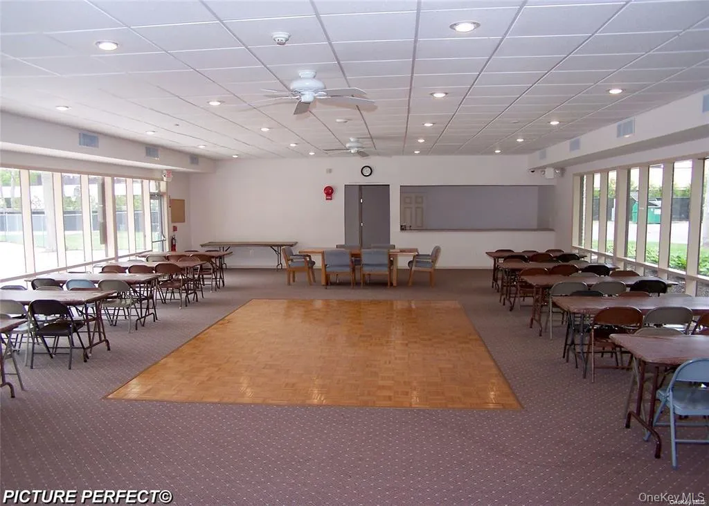 159 Cambridge Drive, Brookhaven, NY, 1 Bedroom Bedrooms, 4 Rooms Rooms,1 BathroomBathrooms,Residential,For Rent,Cambridge,0,1039091 159 Cambridge Drive, Brookhaven, NY, 1 Bedroom Bedrooms, 4 Rooms Rooms,1 BathroomBathrooms,Residential,For Rent,Cambridge,0,1039091