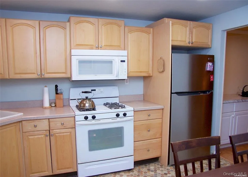 159 Cambridge Drive, Brookhaven, NY, 1 Bedroom Bedrooms, 4 Rooms Rooms,1 BathroomBathrooms,Residential,For Rent,Cambridge,0,1039091 159 Cambridge Drive, Brookhaven, NY, 1 Bedroom Bedrooms, 4 Rooms Rooms,1 BathroomBathrooms,Residential,For Rent,Cambridge,0,1039091