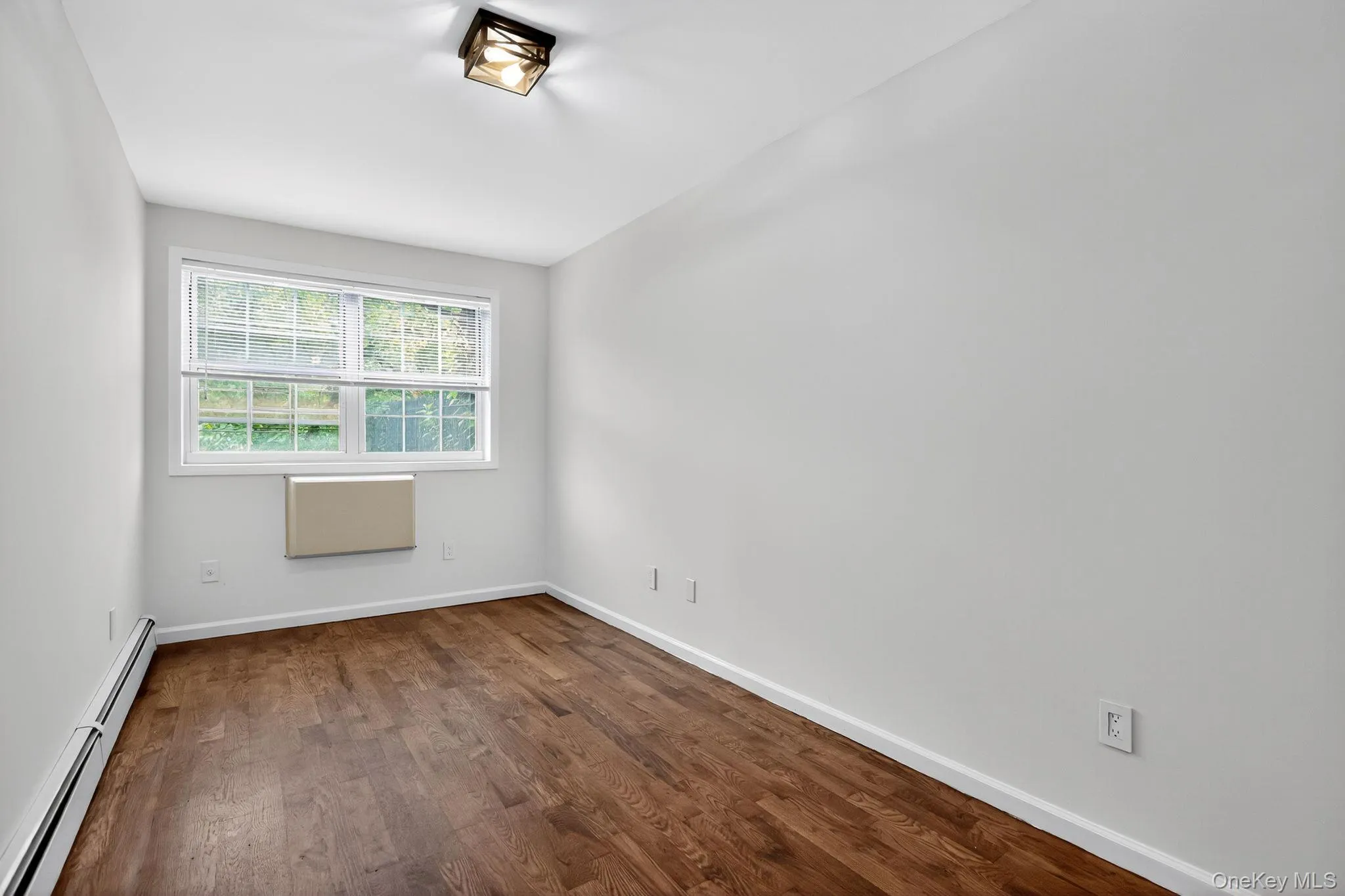 596 164 Avenue, New York, NY, 3 Bedrooms Bedrooms, 6 Rooms Rooms,2 BathroomsBathrooms,Residential Lease,For Rent,164,0,1039092 596 164 Avenue, New York, NY, 3 Bedrooms Bedrooms, 6 Rooms Rooms,2 BathroomsBathrooms,Residential Lease,For Rent,164,0,1039092