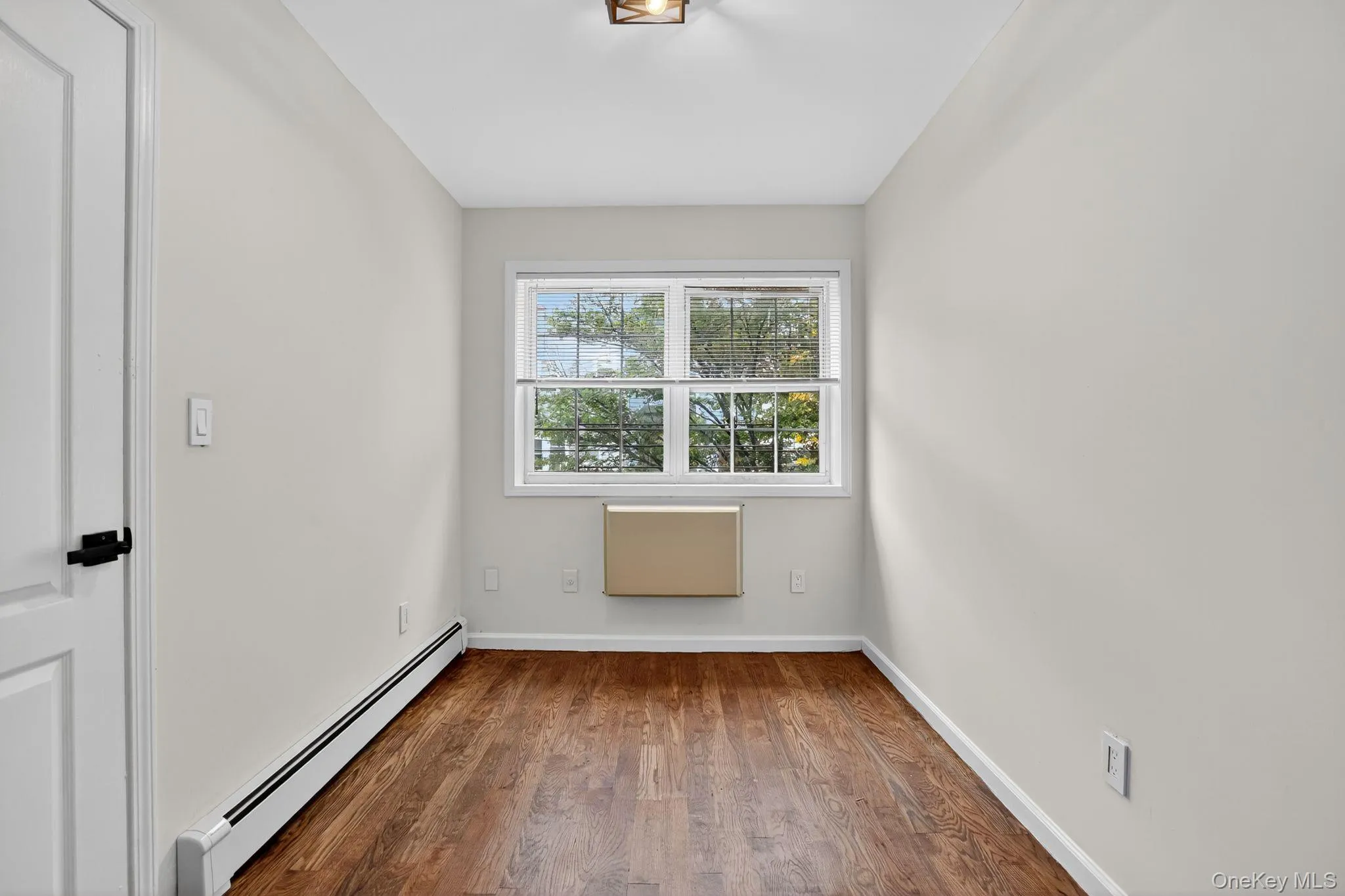 596 164 Avenue, New York, NY, 3 Bedrooms Bedrooms, 6 Rooms Rooms,2 BathroomsBathrooms,Residential Lease,For Rent,164,0,1039092 596 164 Avenue, New York, NY, 3 Bedrooms Bedrooms, 6 Rooms Rooms,2 BathroomsBathrooms,Residential Lease,For Rent,164,0,1039092