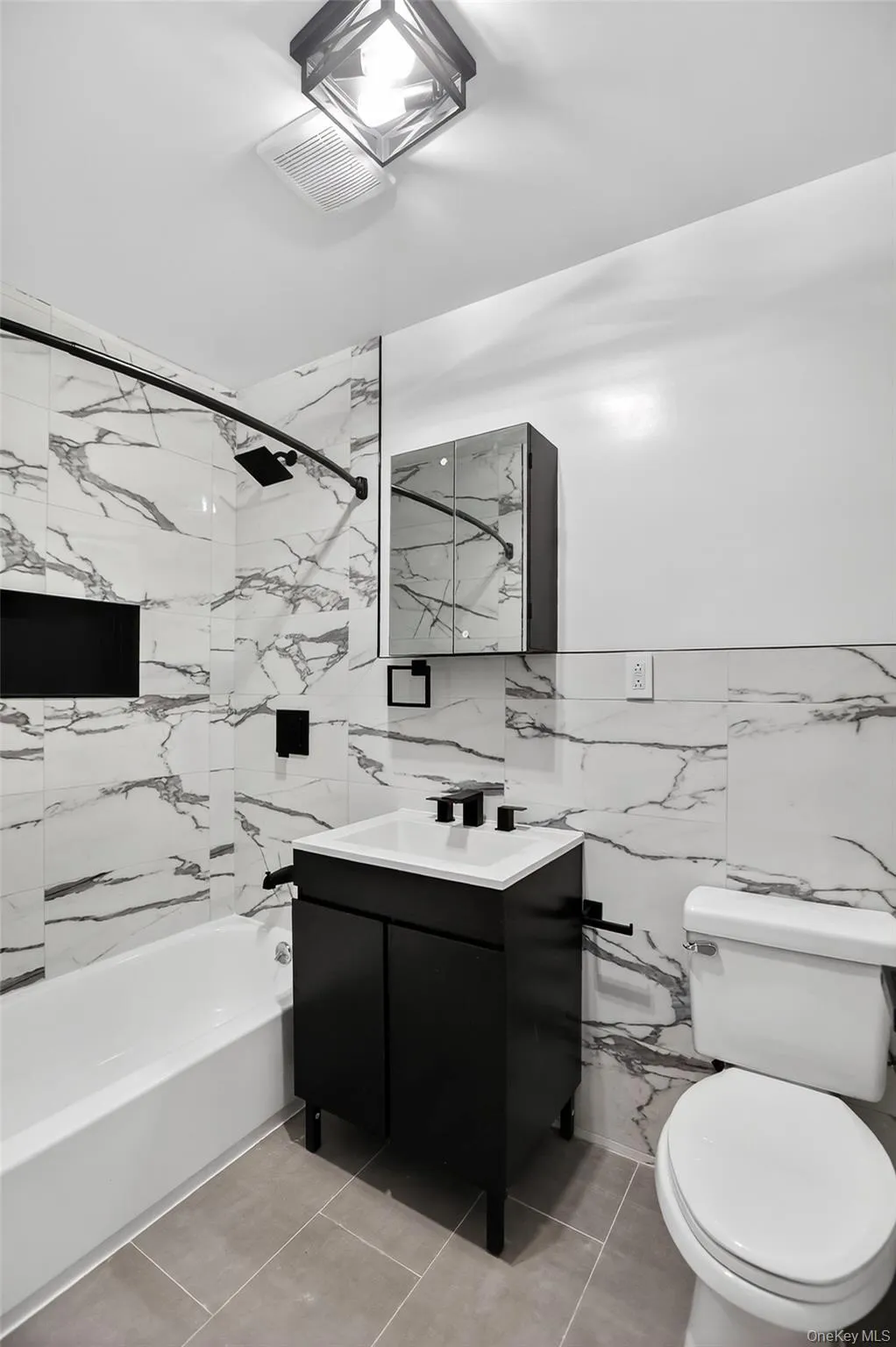 596 164 Avenue, New York, NY, 3 Bedrooms Bedrooms, 6 Rooms Rooms,2 BathroomsBathrooms,Residential Lease,For Rent,164,0,1039092 596 164 Avenue, New York, NY, 3 Bedrooms Bedrooms, 6 Rooms Rooms,2 BathroomsBathrooms,Residential Lease,For Rent,164,0,1039092