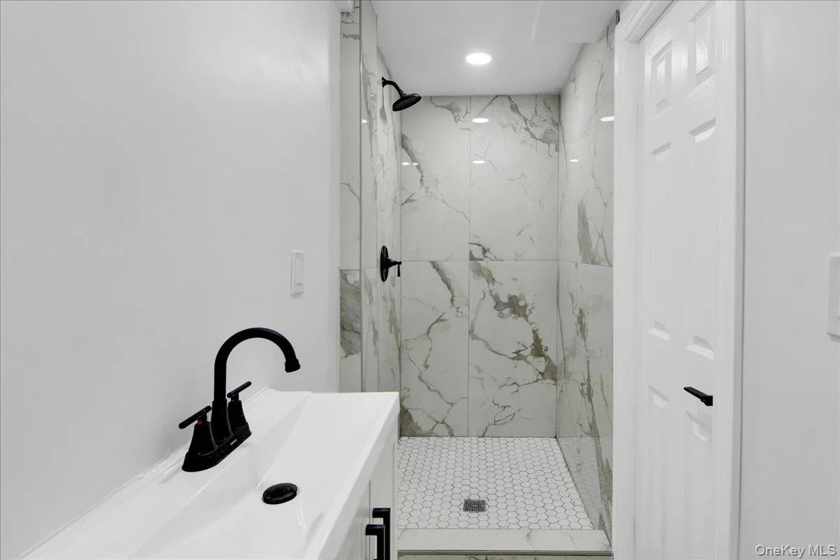 1052 227th Street, New York, NY, 4 Bedrooms Bedrooms, 6 Rooms Rooms,2 BathroomsBathrooms,Residential,For Rent,227th,0,1039093 1052 227th Street, New York, NY, 4 Bedrooms Bedrooms, 6 Rooms Rooms,2 BathroomsBathrooms,Residential,For Rent,227th,0,1039093