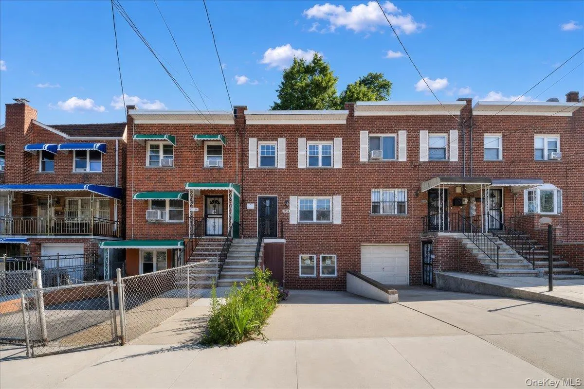 1052 227th Street, New York, NY, 4 Bedrooms Bedrooms, 6 Rooms Rooms,2 BathroomsBathrooms,Residential,For Rent,227th,0,1039093 1052 227th Street, New York, NY, 4 Bedrooms Bedrooms, 6 Rooms Rooms,2 BathroomsBathrooms,Residential,For Rent,227th,0,1039093