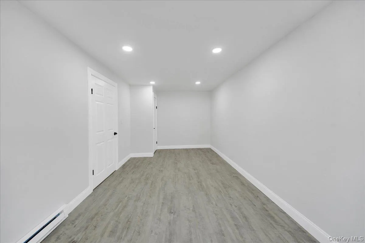 1052 227th Street, New York, NY, 4 Bedrooms Bedrooms, 6 Rooms Rooms,2 BathroomsBathrooms,Residential,For Rent,227th,0,1039093 1052 227th Street, New York, NY, 4 Bedrooms Bedrooms, 6 Rooms Rooms,2 BathroomsBathrooms,Residential,For Rent,227th,0,1039093