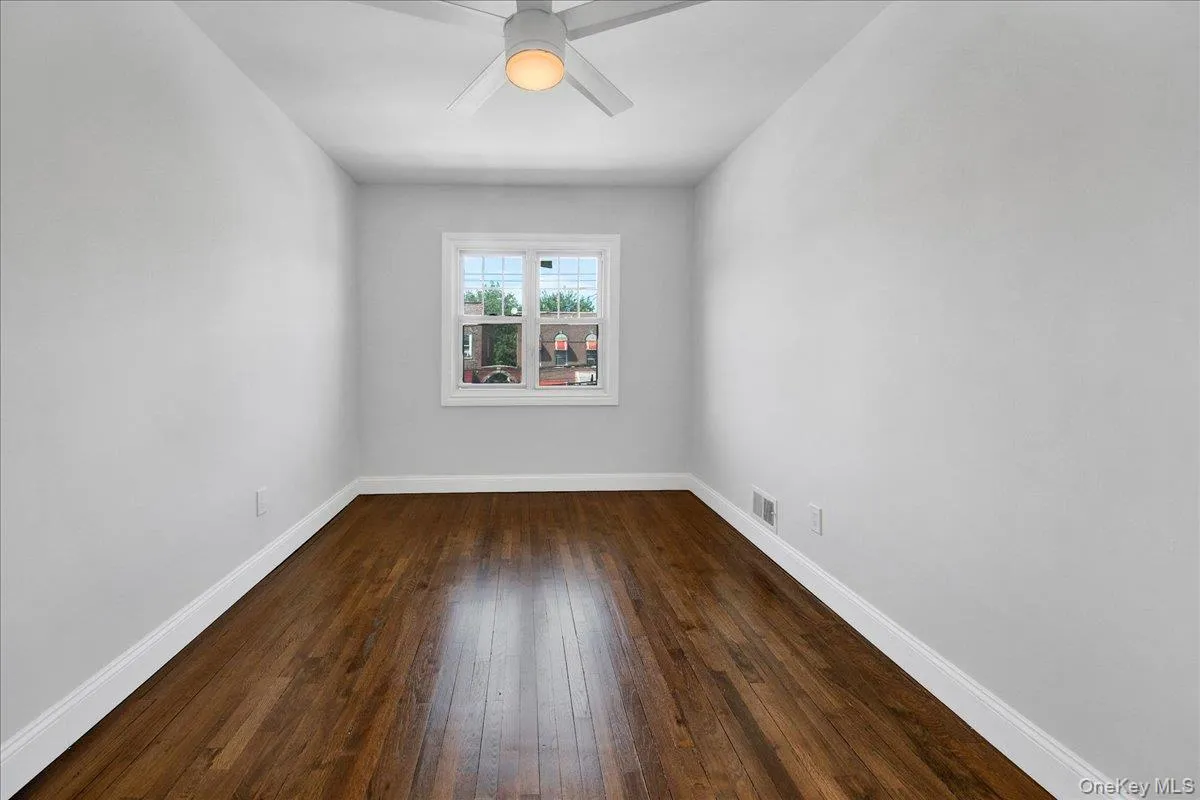 1052 227th Street, New York, NY, 4 Bedrooms Bedrooms, 6 Rooms Rooms,2 BathroomsBathrooms,Residential,For Rent,227th,0,1039093 1052 227th Street, New York, NY, 4 Bedrooms Bedrooms, 6 Rooms Rooms,2 BathroomsBathrooms,Residential,For Rent,227th,0,1039093
