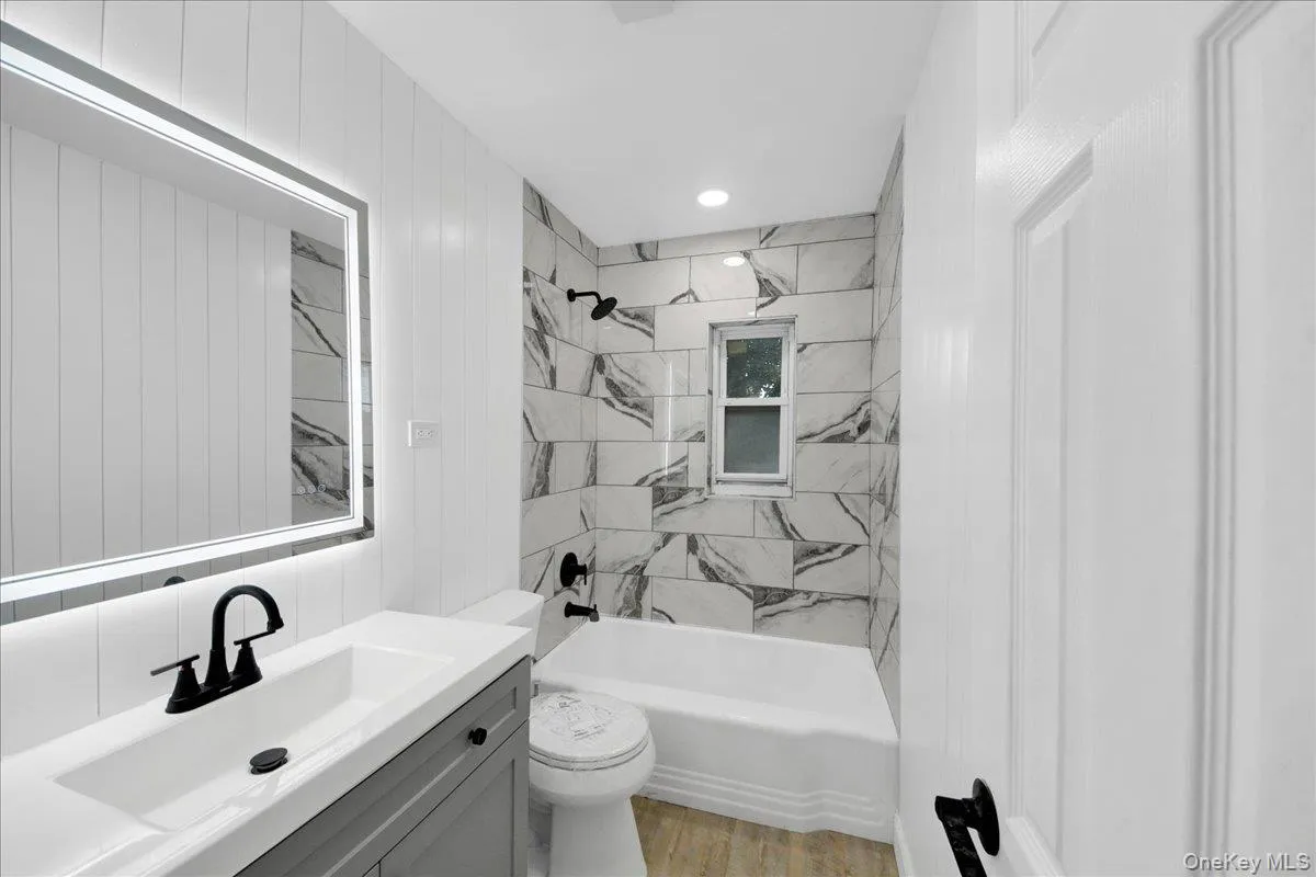 1052 227th Street, New York, NY, 4 Bedrooms Bedrooms, 6 Rooms Rooms,2 BathroomsBathrooms,Residential,For Rent,227th,0,1039093 1052 227th Street, New York, NY, 4 Bedrooms Bedrooms, 6 Rooms Rooms,2 BathroomsBathrooms,Residential,For Rent,227th,0,1039093
