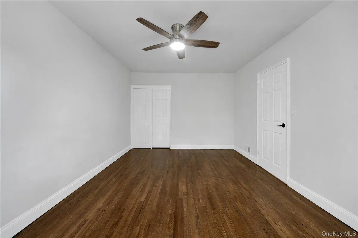 1052 227th Street, New York, NY, 4 Bedrooms Bedrooms, 6 Rooms Rooms,2 BathroomsBathrooms,Residential,For Rent,227th,0,1039093 1052 227th Street, New York, NY, 4 Bedrooms Bedrooms, 6 Rooms Rooms,2 BathroomsBathrooms,Residential,For Rent,227th,0,1039093