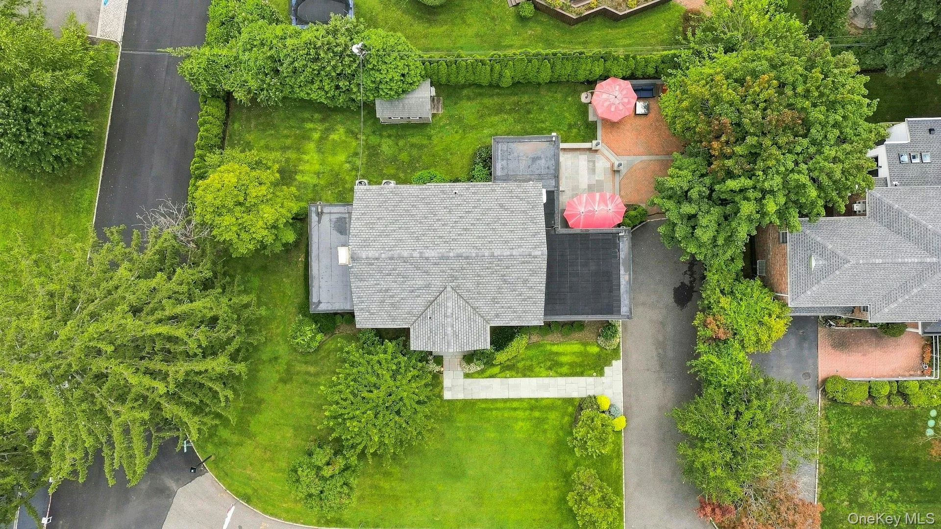 1 Shore Park Road, North Hempstead, NY, 4 Bedrooms Bedrooms, 8 Rooms Rooms,4 BathroomsBathrooms,Residential,For Rent,Shore Park,0,1039094 1 Shore Park Road, North Hempstead, NY, 4 Bedrooms Bedrooms, 8 Rooms Rooms,4 BathroomsBathrooms,Residential,For Rent,Shore Park,0,1039094