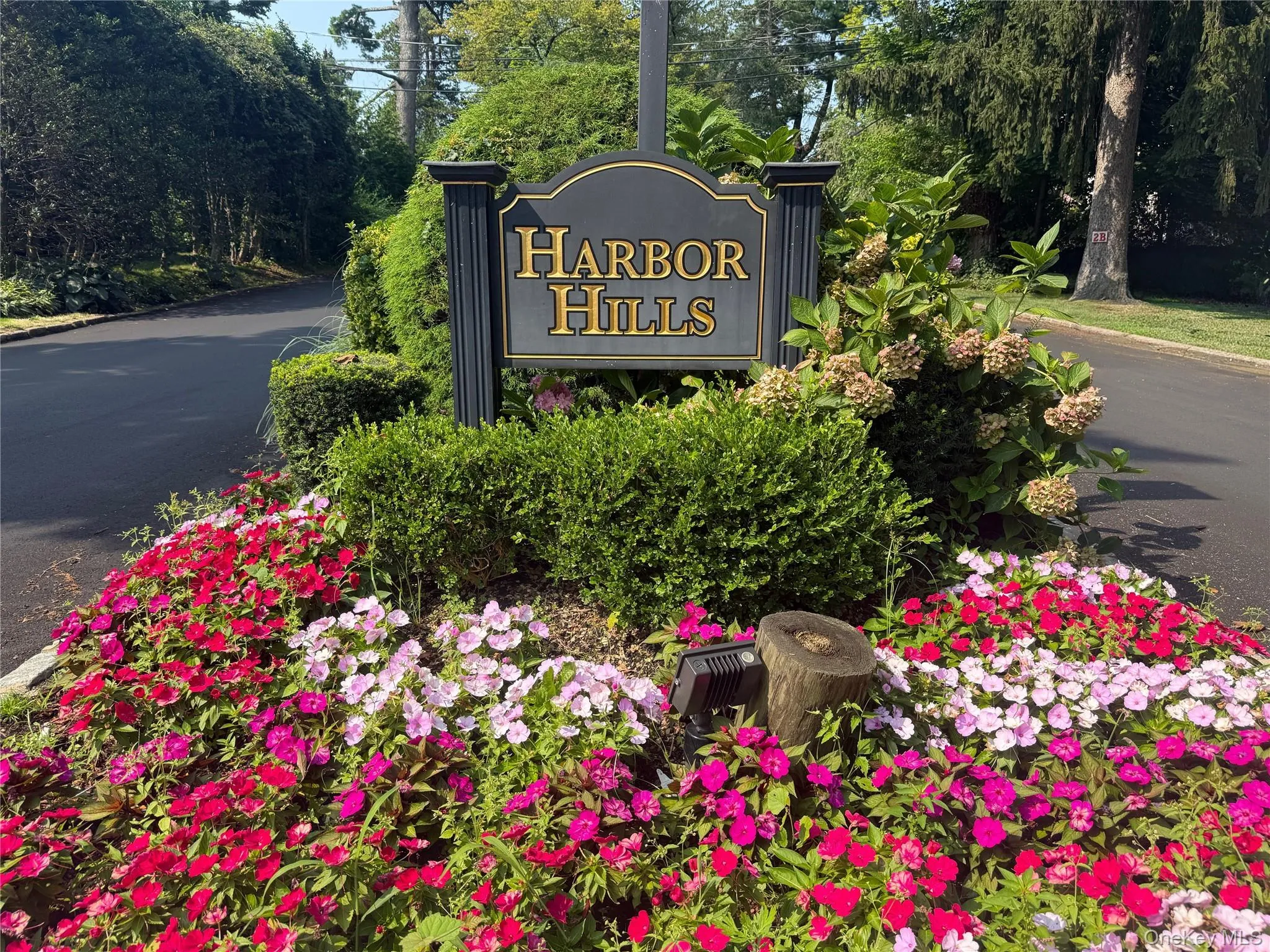 1 Shore Park Road, North Hempstead, NY, 4 Bedrooms Bedrooms, 8 Rooms Rooms,4 BathroomsBathrooms,Residential,For Rent,Shore Park,0,1039094 1 Shore Park Road, North Hempstead, NY, 4 Bedrooms Bedrooms, 8 Rooms Rooms,4 BathroomsBathrooms,Residential,For Rent,Shore Park,0,1039094
