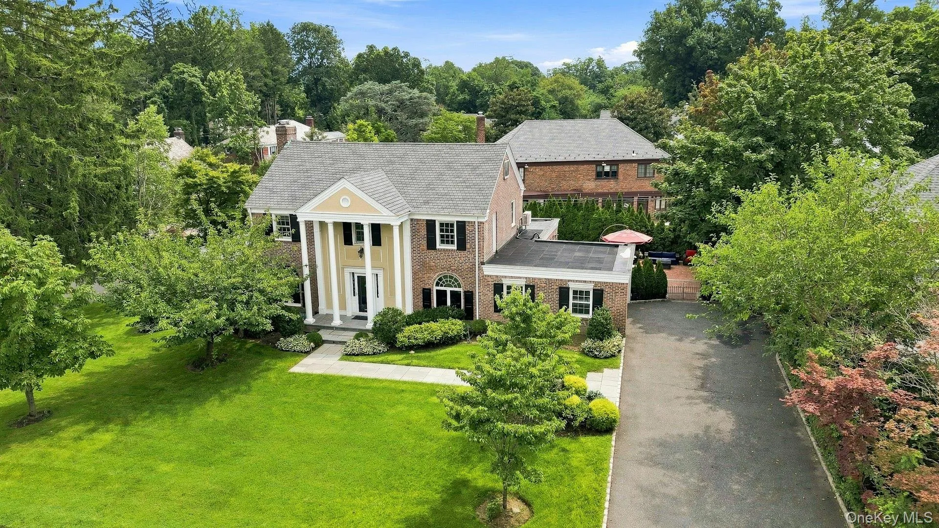 1 Shore Park Road, North Hempstead, NY, 4 Bedrooms Bedrooms, 8 Rooms Rooms,4 BathroomsBathrooms,Residential,For Rent,Shore Park,0,1039094 1 Shore Park Road, North Hempstead, NY, 4 Bedrooms Bedrooms, 8 Rooms Rooms,4 BathroomsBathrooms,Residential,For Rent,Shore Park,0,1039094
