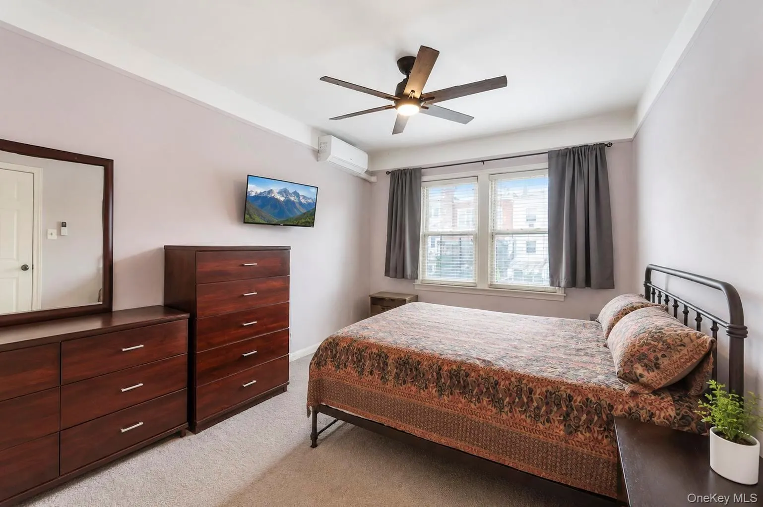 25-50 86th Street, New York, NY, 2 Bedrooms Bedrooms, 8 Rooms Rooms,2 BathroomsBathrooms,Residential,For Rent,86th,0,1039099 25-50 86th Street, New York, NY, 2 Bedrooms Bedrooms, 8 Rooms Rooms,2 BathroomsBathrooms,Residential,For Rent,86th,0,1039099