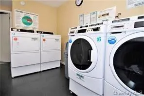10 Oakwood Terrace, New Windsor, NY, 2 Bedrooms Bedrooms, 4 Rooms Rooms,1 BathroomBathrooms,Residential,For Rent,Oakwood,0,1039106 10 Oakwood Terrace, New Windsor, NY, 2 Bedrooms Bedrooms, 4 Rooms Rooms,1 BathroomBathrooms,Residential,For Rent,Oakwood,0,1039106