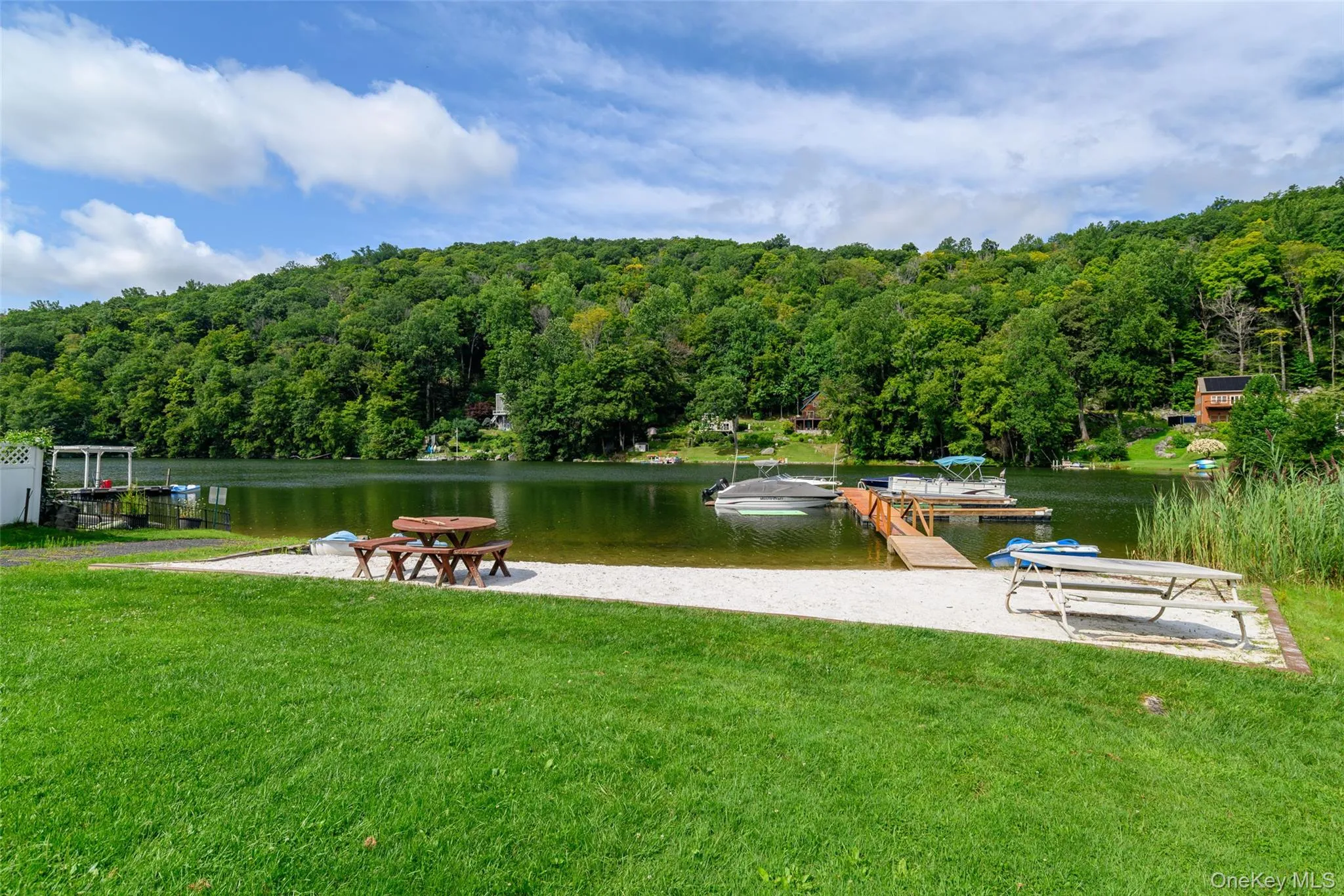 8 Pinewood Sherman Shores, Sherman, CT, 3 Bedrooms Bedrooms, 6 Rooms Rooms,2 BathroomsBathrooms,Residential,For Rent,Pinewood Sherman,0,1039109 8 Pinewood Sherman Shores, Sherman, CT, 3 Bedrooms Bedrooms, 6 Rooms Rooms,2 BathroomsBathrooms,Residential,For Rent,Pinewood Sherman,0,1039109
