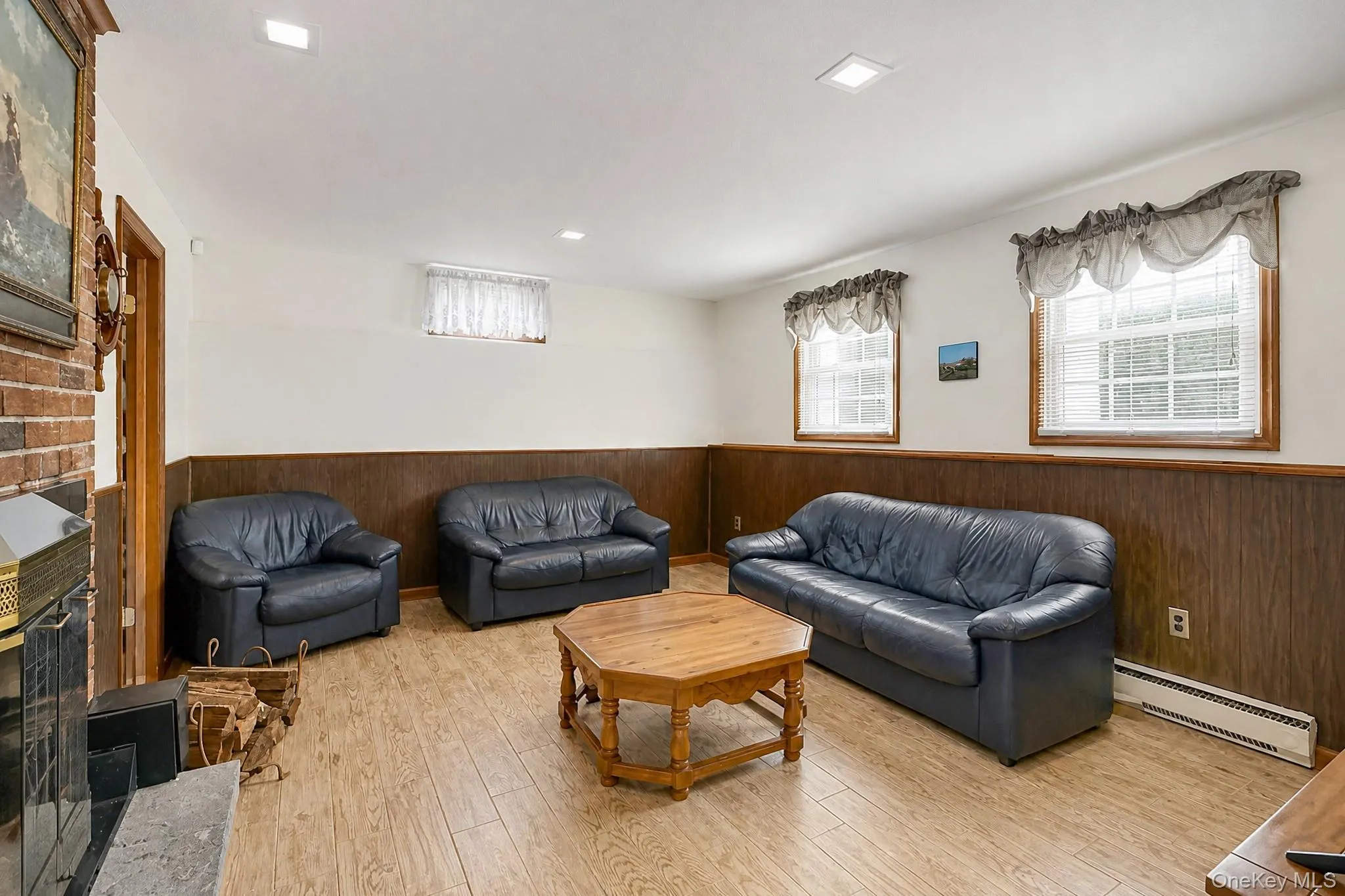 8 Pinewood Sherman Shores, Sherman, CT, 3 Bedrooms Bedrooms, 6 Rooms Rooms,2 BathroomsBathrooms,Residential,For Rent,Pinewood Sherman,0,1039109 8 Pinewood Sherman Shores, Sherman, CT, 3 Bedrooms Bedrooms, 6 Rooms Rooms,2 BathroomsBathrooms,Residential,For Rent,Pinewood Sherman,0,1039109