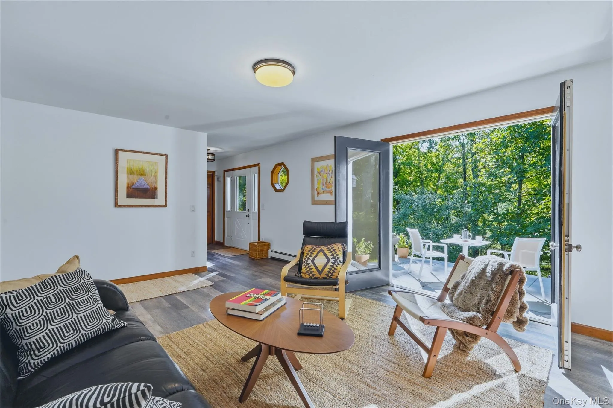 2 Durmo Road, Gardiner, NY, 3 Bedrooms Bedrooms, 7 Rooms Rooms,2 BathroomsBathrooms,Residential,For Rent,Durmo,0,1039110 2 Durmo Road, Gardiner, NY, 3 Bedrooms Bedrooms, 7 Rooms Rooms,2 BathroomsBathrooms,Residential,For Rent,Durmo,0,1039110
