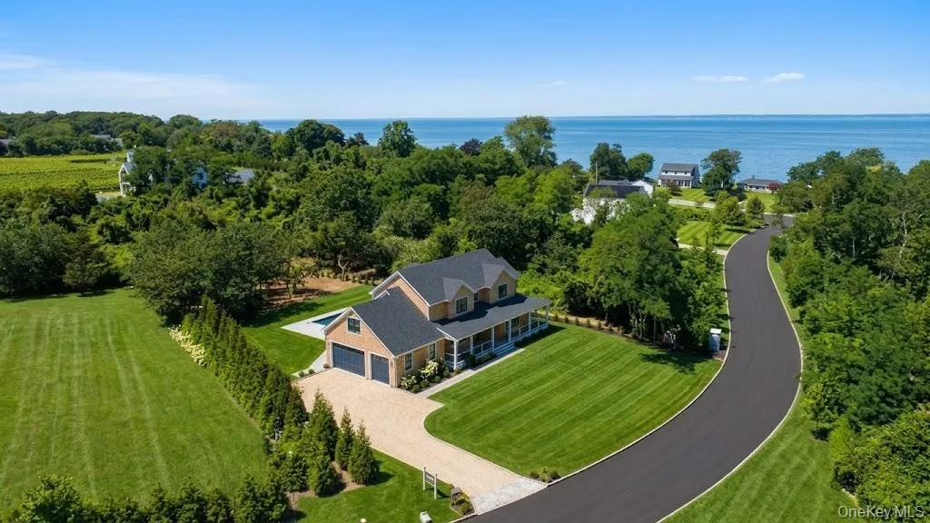 390 Wildberry Lane, Southold, NY, 4 Bedrooms Bedrooms, 11 Rooms Rooms,4 BathroomsBathrooms,Residential,For Rent,Wildberry,0,1039113 390 Wildberry Lane, Southold, NY, 4 Bedrooms Bedrooms, 11 Rooms Rooms,4 BathroomsBathrooms,Residential,For Rent,Wildberry,0,1039113