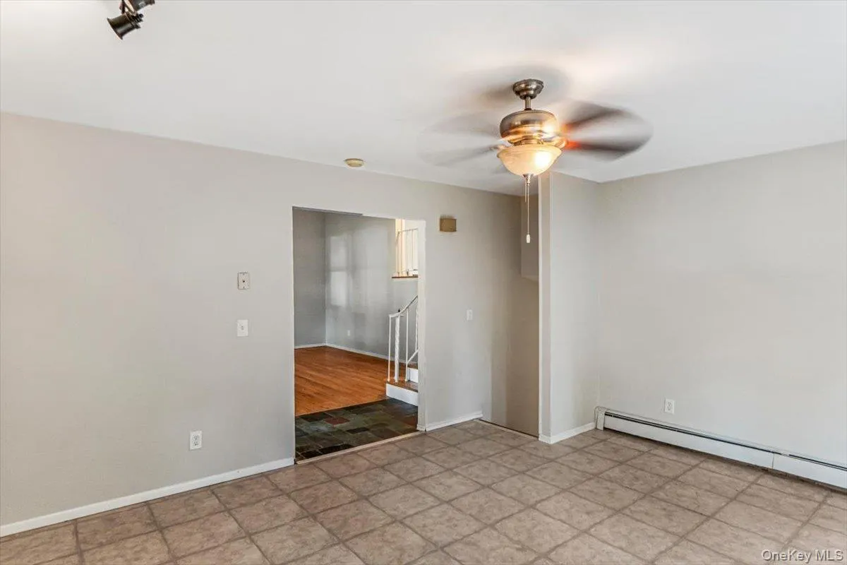 189 Belleview Avenue, Brookhaven, NY, 3 Bedrooms Bedrooms, 7 Rooms Rooms,2 BathroomsBathrooms,Residential,For Rent,Belleview,0,1039117 189 Belleview Avenue, Brookhaven, NY, 3 Bedrooms Bedrooms, 7 Rooms Rooms,2 BathroomsBathrooms,Residential,For Rent,Belleview,0,1039117