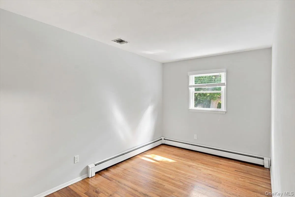 189 Belleview Avenue, Brookhaven, NY, 3 Bedrooms Bedrooms, 7 Rooms Rooms,2 BathroomsBathrooms,Residential,For Rent,Belleview,0,1039117 189 Belleview Avenue, Brookhaven, NY, 3 Bedrooms Bedrooms, 7 Rooms Rooms,2 BathroomsBathrooms,Residential,For Rent,Belleview,0,1039117