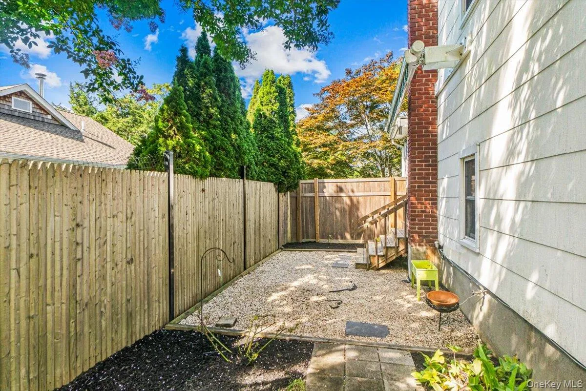 189 Belleview Avenue, Brookhaven, NY, 3 Bedrooms Bedrooms, 7 Rooms Rooms,2 BathroomsBathrooms,Residential,For Rent,Belleview,0,1039117 189 Belleview Avenue, Brookhaven, NY, 3 Bedrooms Bedrooms, 7 Rooms Rooms,2 BathroomsBathrooms,Residential,For Rent,Belleview,0,1039117