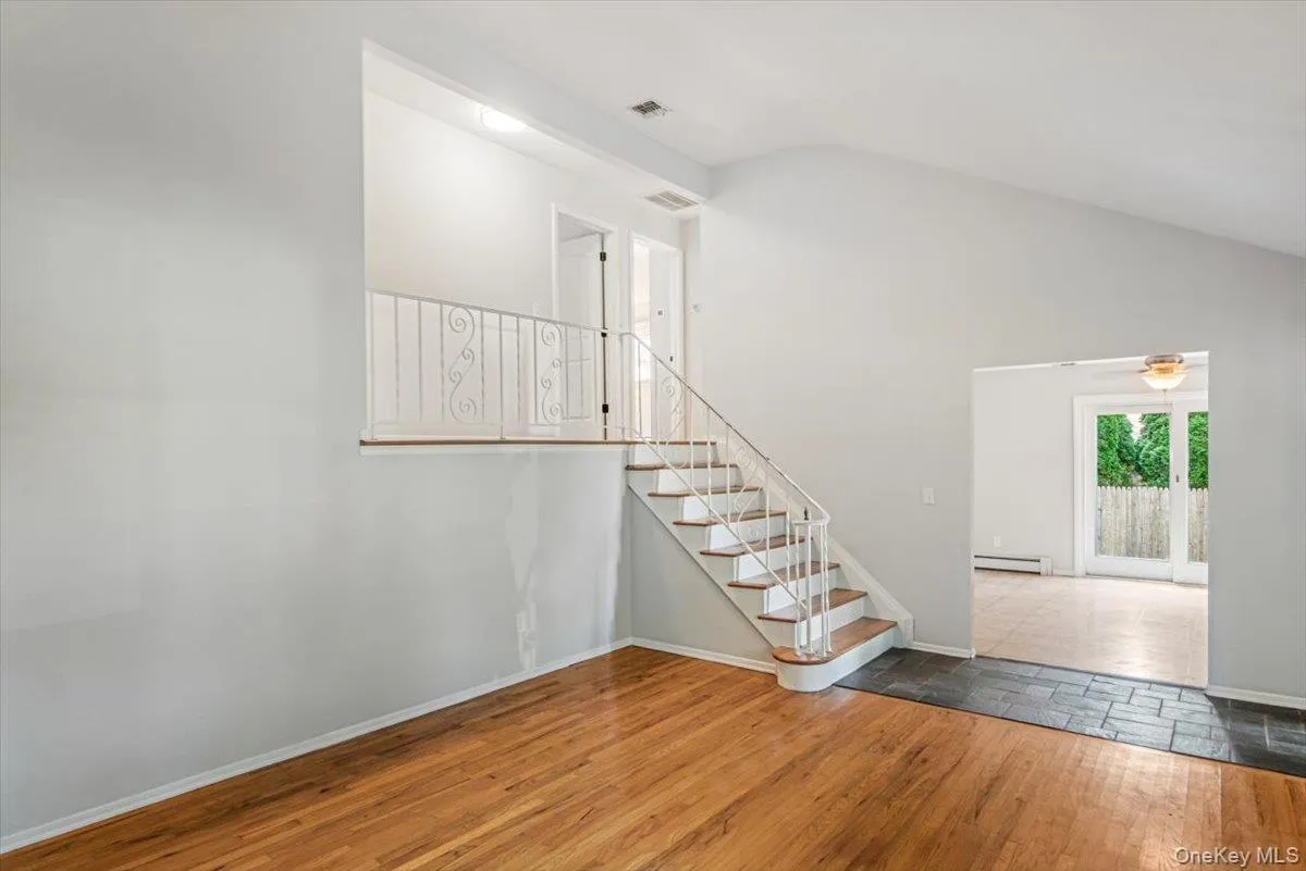 189 Belleview Avenue, Brookhaven, NY, 3 Bedrooms Bedrooms, 7 Rooms Rooms,2 BathroomsBathrooms,Residential,For Rent,Belleview,0,1039117 189 Belleview Avenue, Brookhaven, NY, 3 Bedrooms Bedrooms, 7 Rooms Rooms,2 BathroomsBathrooms,Residential,For Rent,Belleview,0,1039117