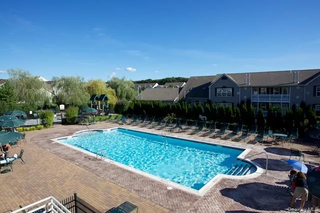 31 Village Green Drive, Brookhaven, NY, 2 Bedrooms Bedrooms, 7 Rooms Rooms,2 BathroomsBathrooms,Residential Lease,For Rent,Village Green,0,1039127 31 Village Green Drive, Brookhaven, NY, 2 Bedrooms Bedrooms, 7 Rooms Rooms,2 BathroomsBathrooms,Residential Lease,For Rent,Village Green,0,1039127
